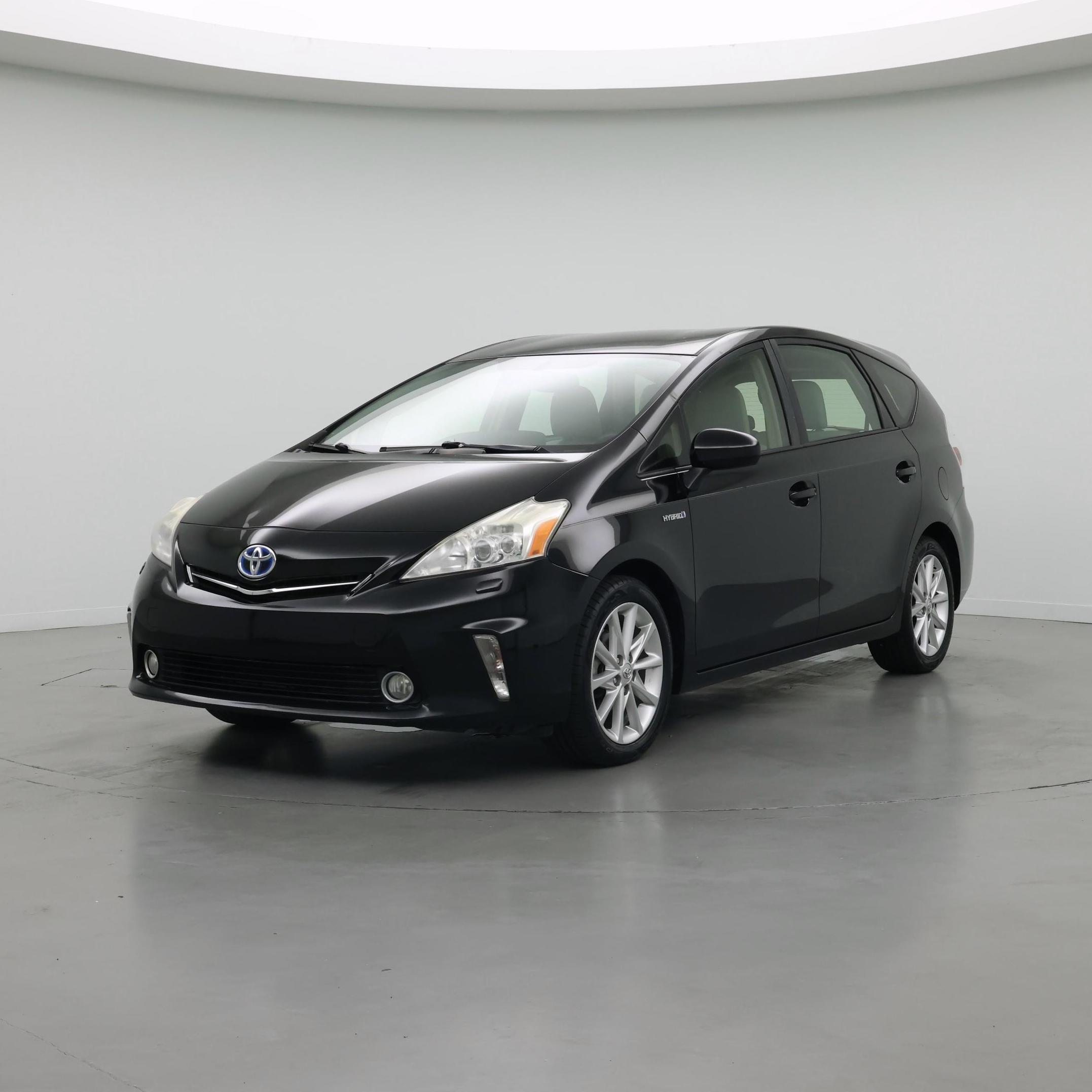 Thumbnail: 2014 Toyota Prius v - 4