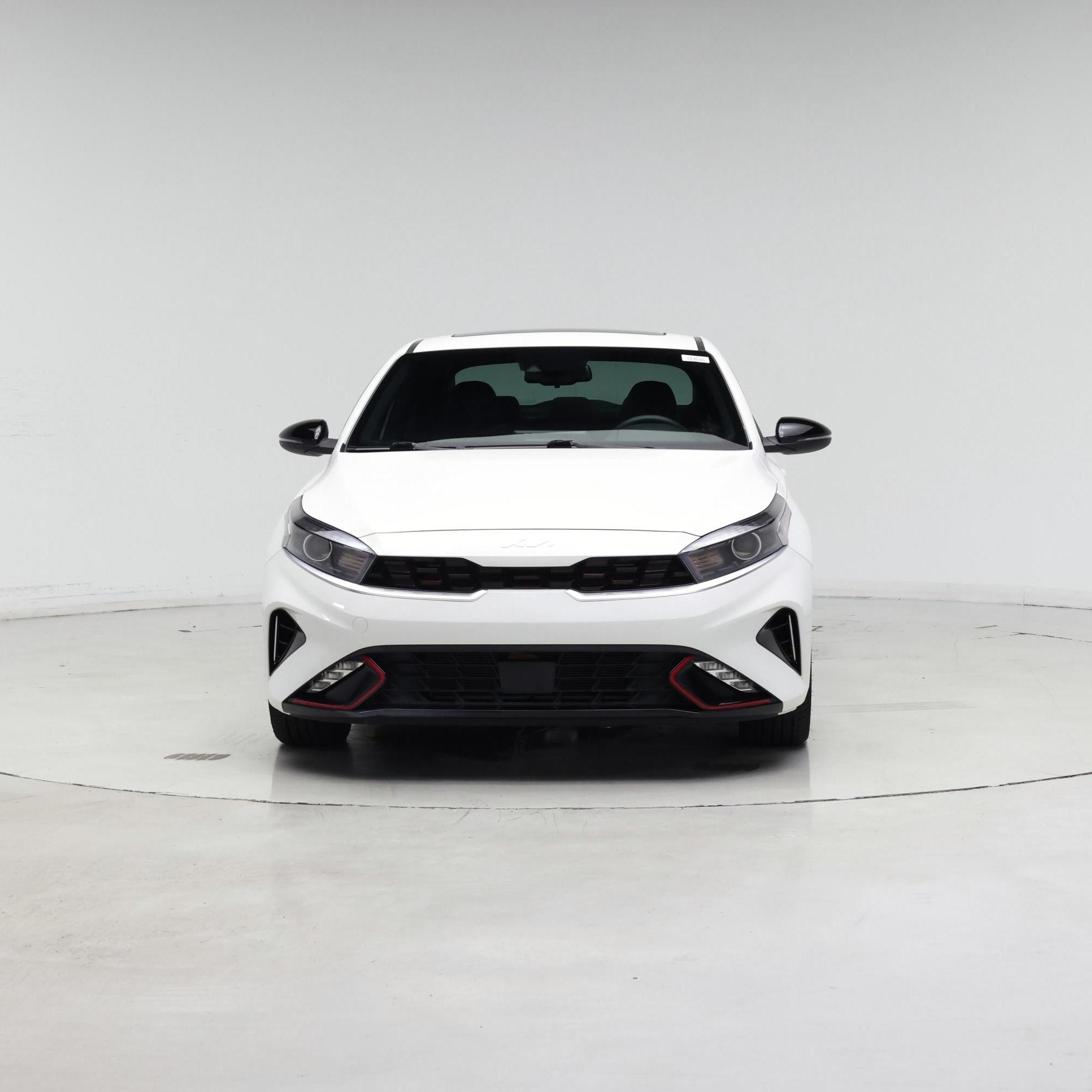 Thumbnail: 2023 Kia Forte - 5