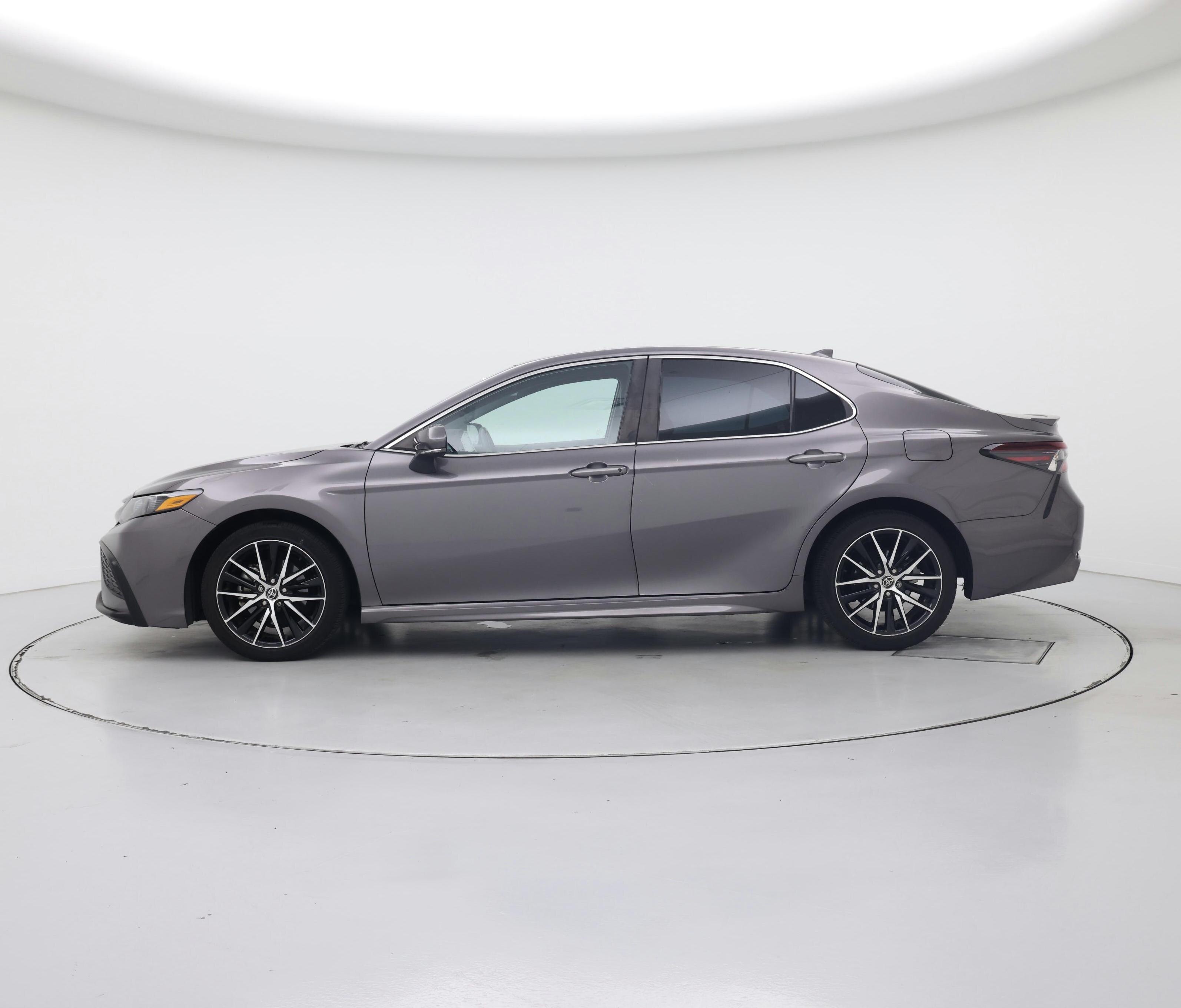 Thumbnail: 2023 Toyota Camry - 3