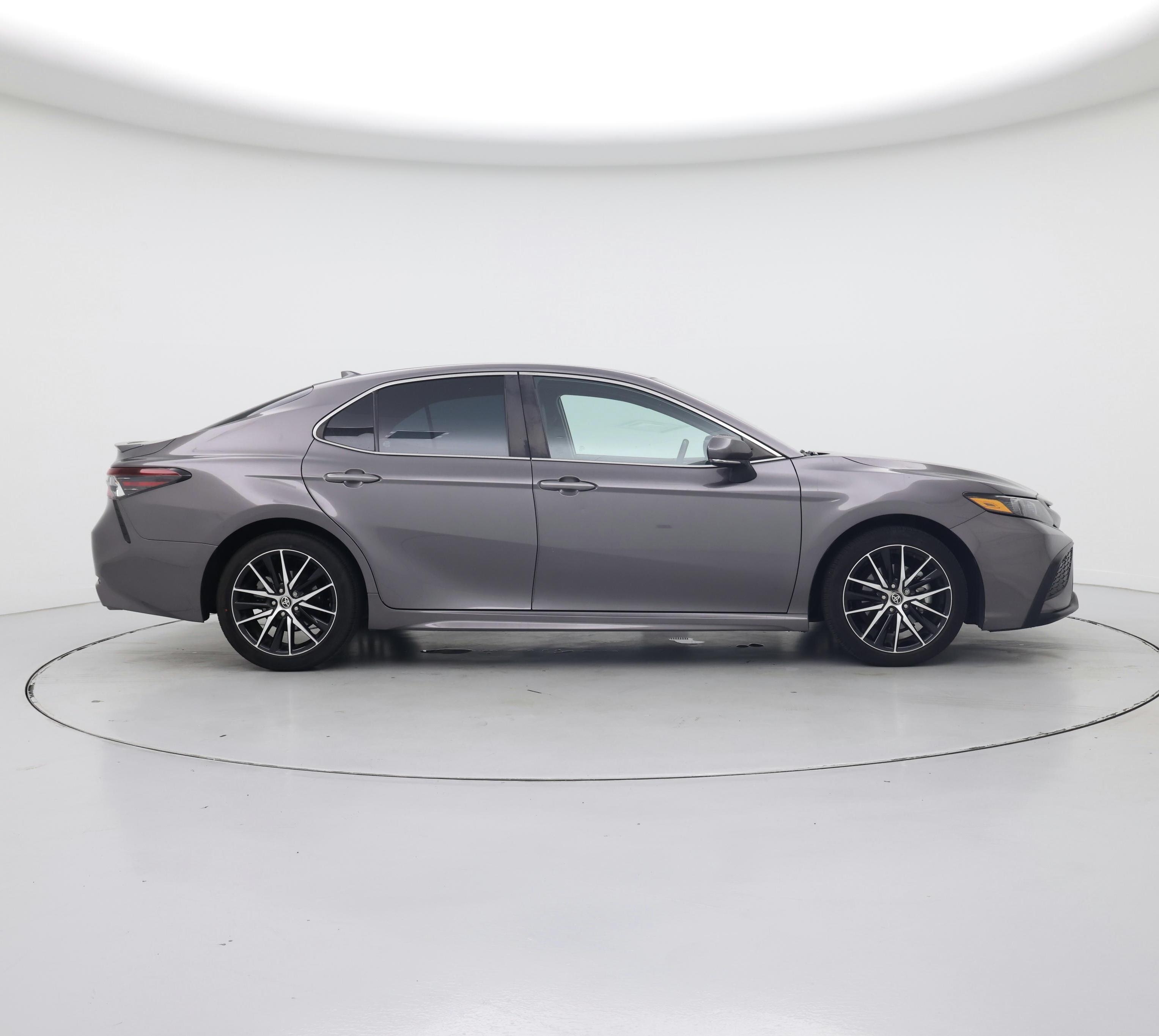 Thumbnail: 2023 Toyota Camry - 7