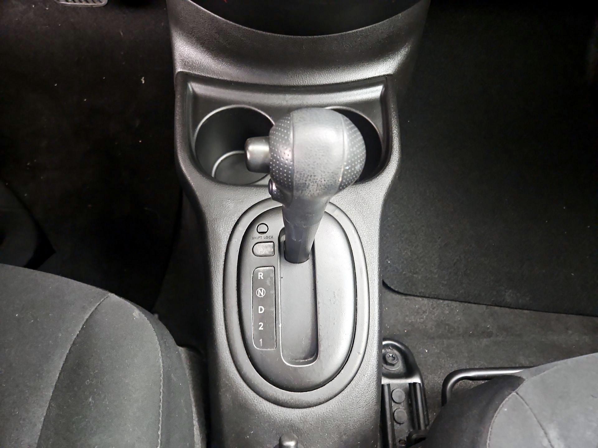 Thumbnail: 2014 Nissan Versa - 16