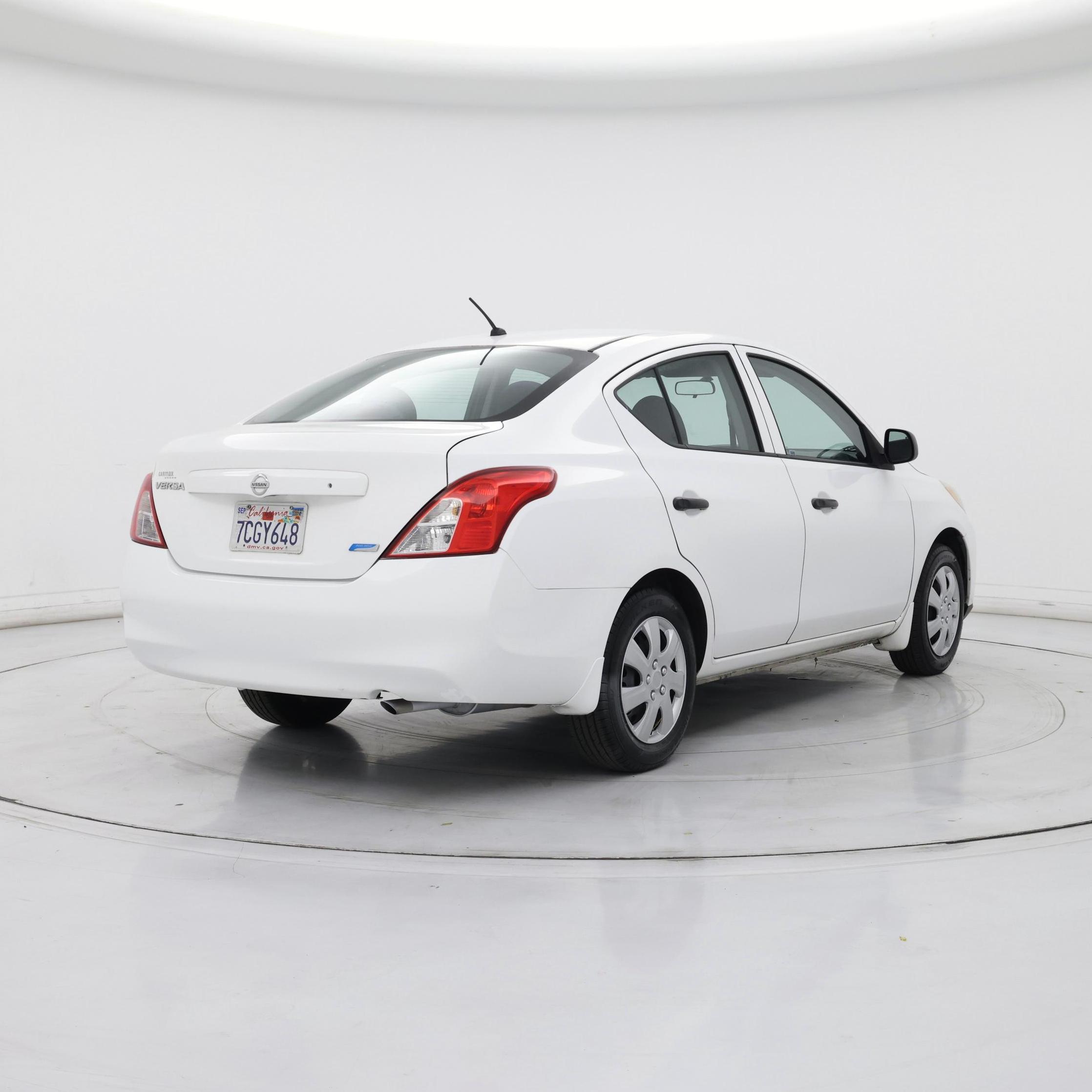 Thumbnail: 2014 Nissan Versa - 8