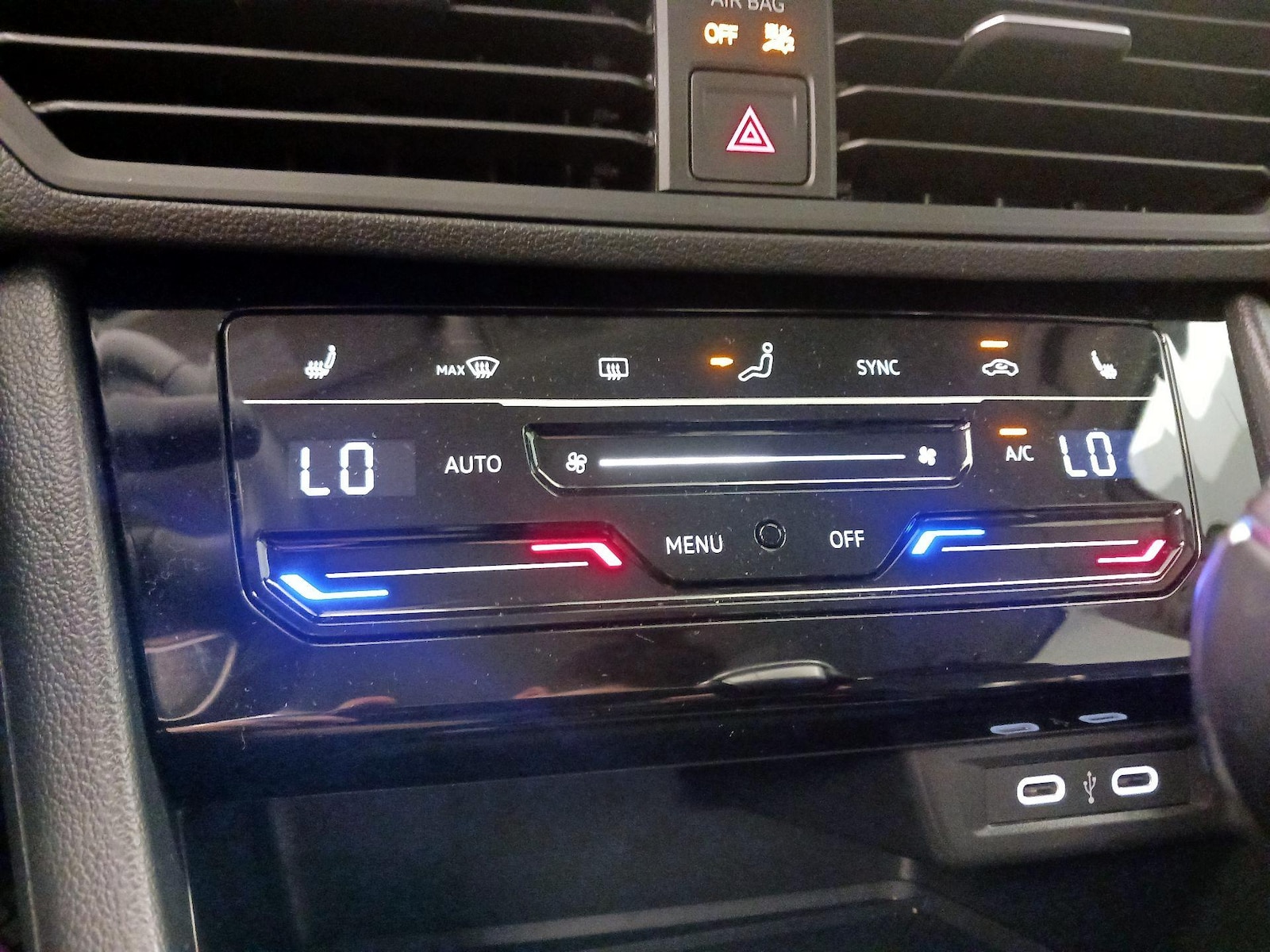 2025 Volkswagen Jetta SE - Photo 17