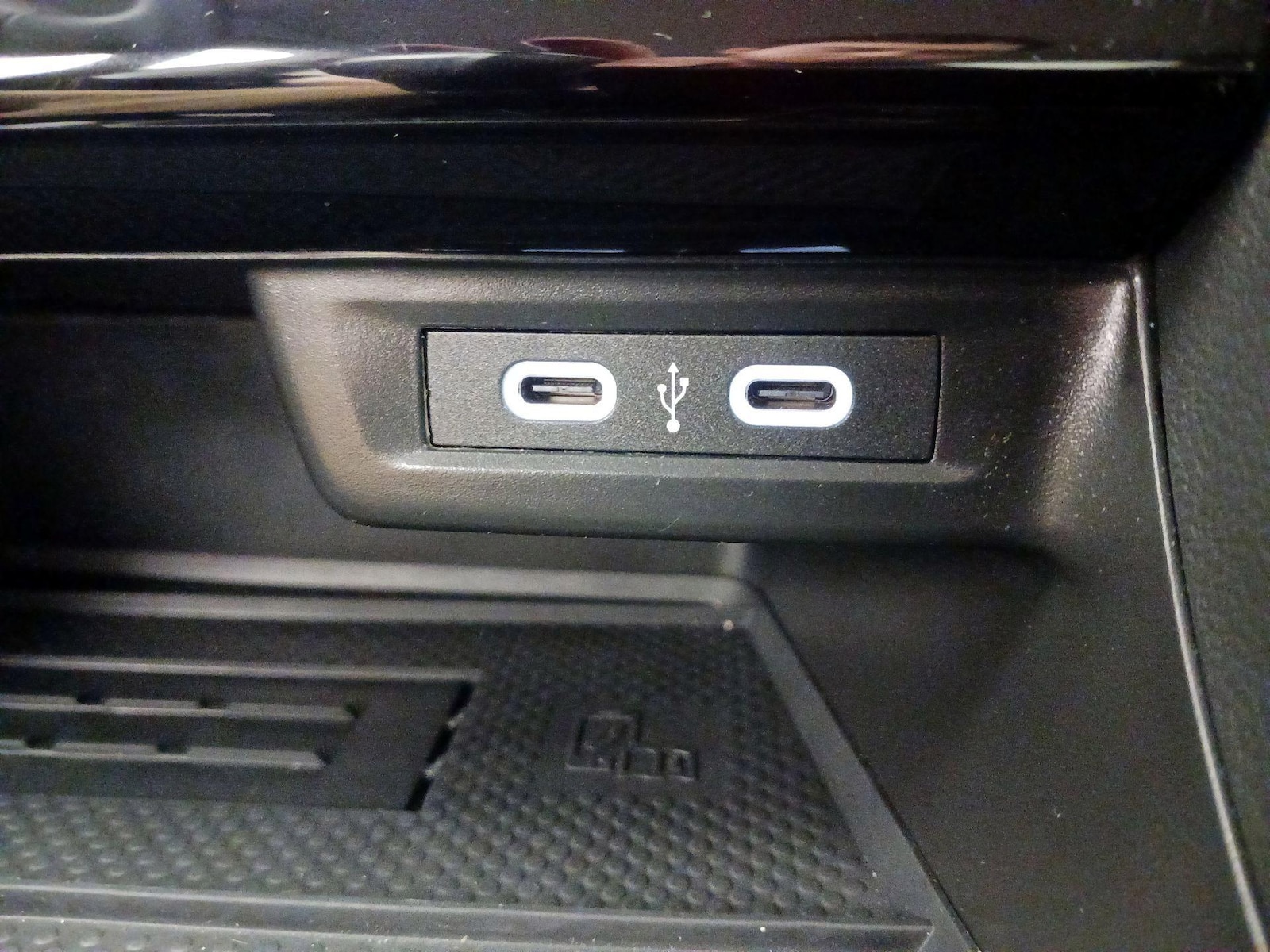 2025 Volkswagen Jetta SE - Photo 19