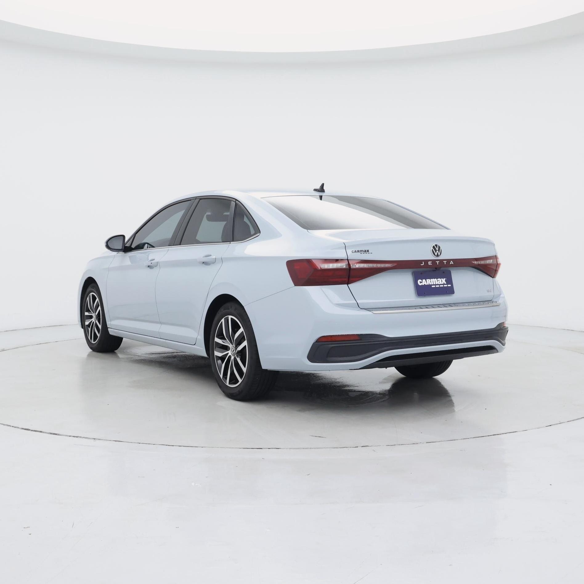 Thumbnail: 2025 Volkswagen Jetta - 2