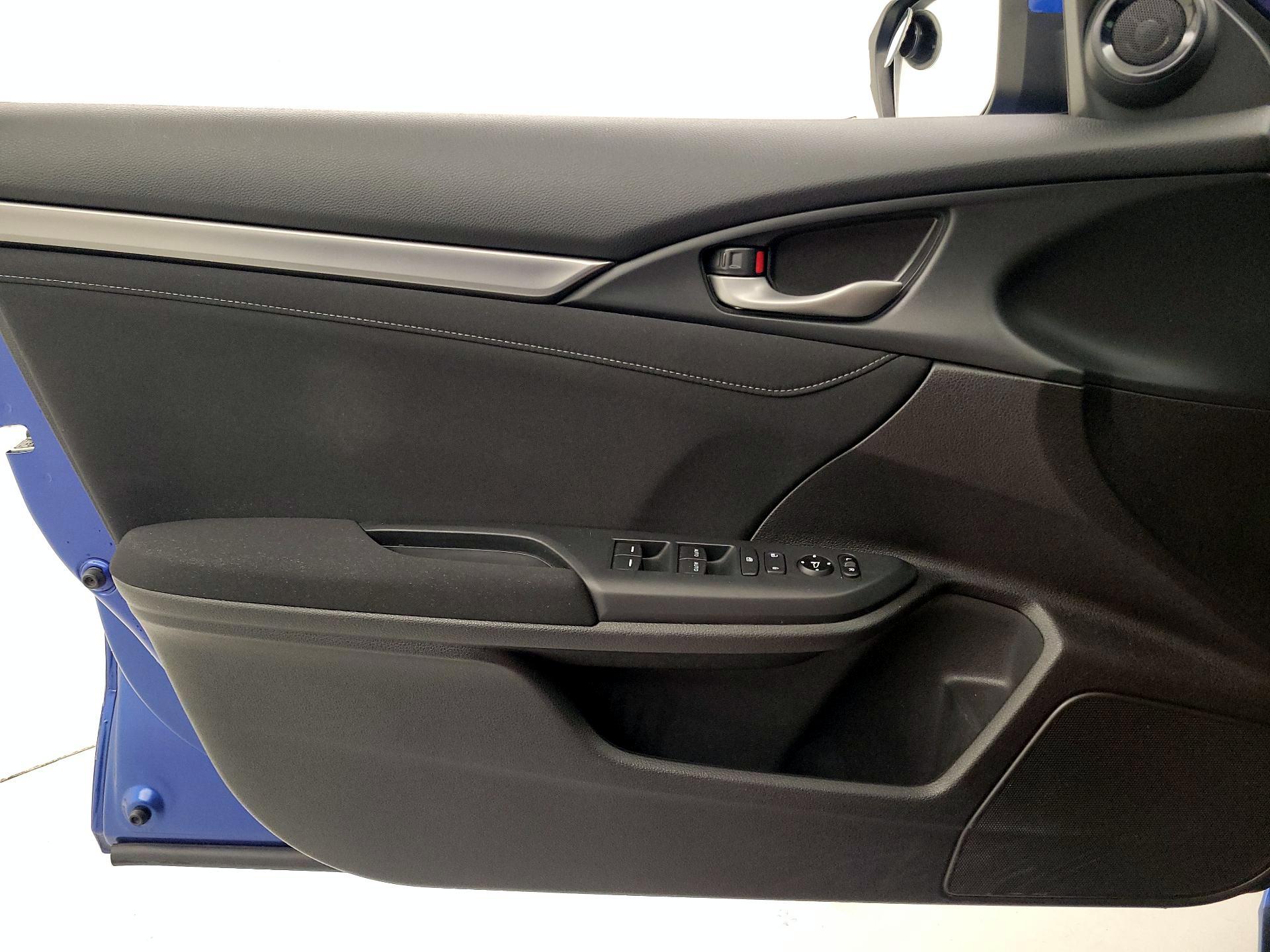 Thumbnail: 2020 Honda Civic - 12