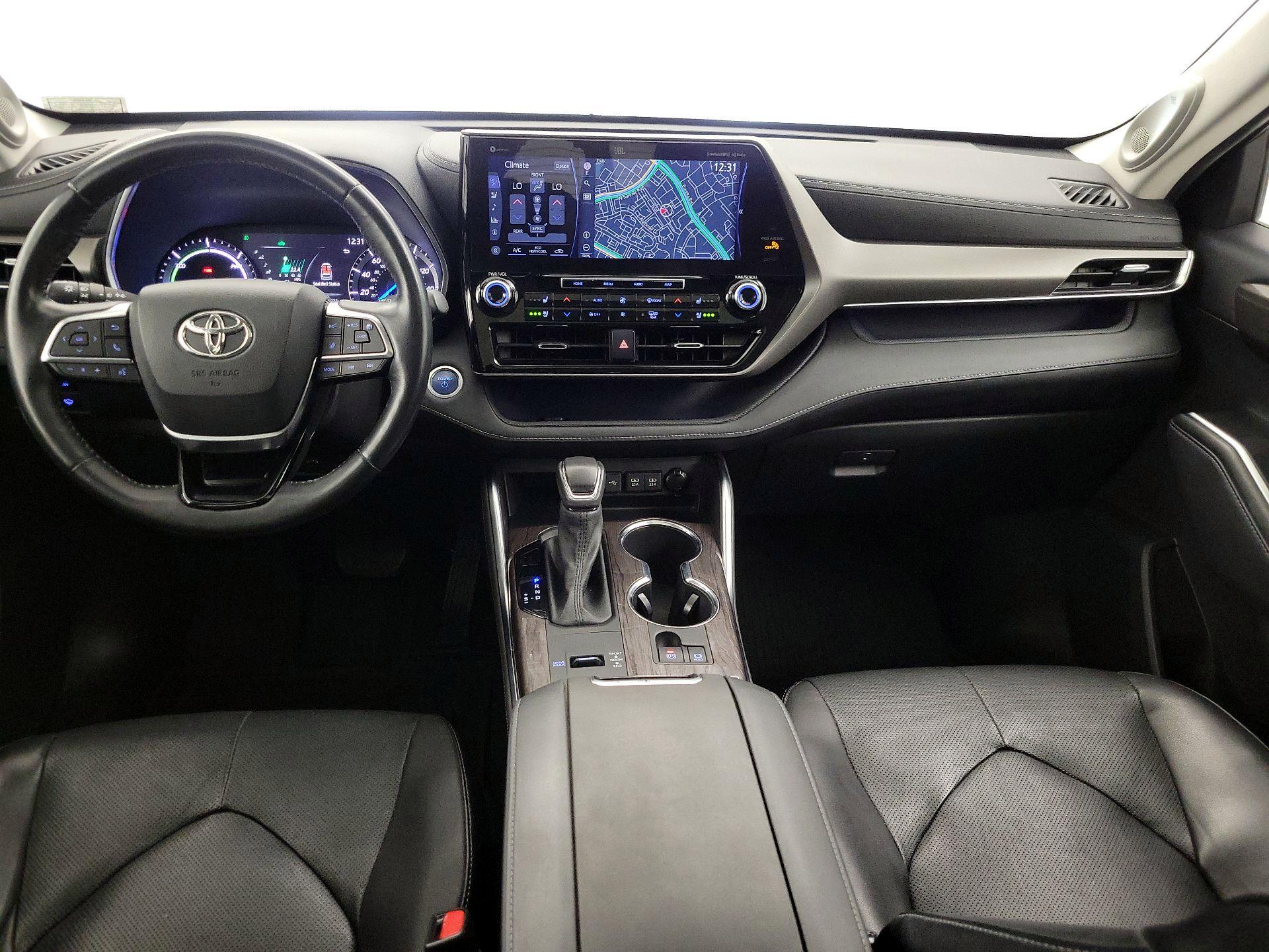 Thumbnail: 2021 Toyota Highlander - 9