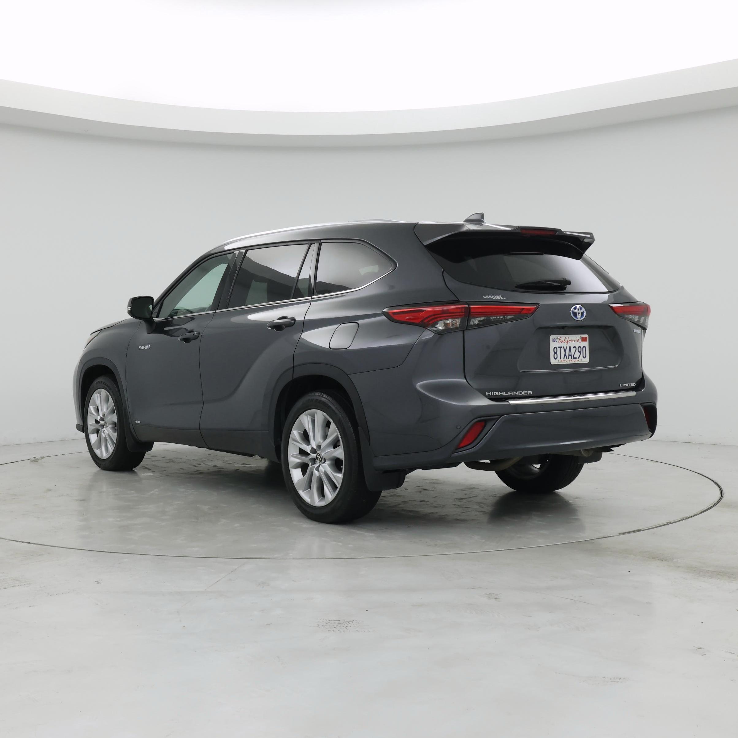Thumbnail: 2021 Toyota Highlander - 2