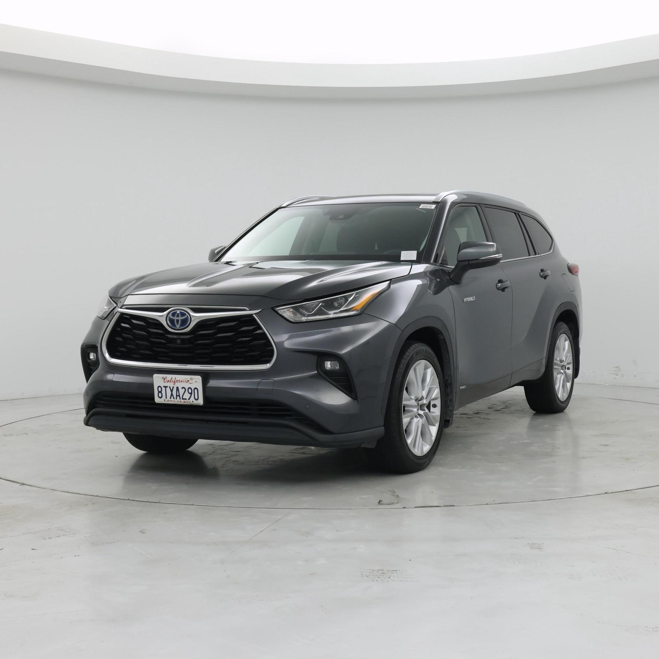Thumbnail: 2021 Toyota Highlander - 4