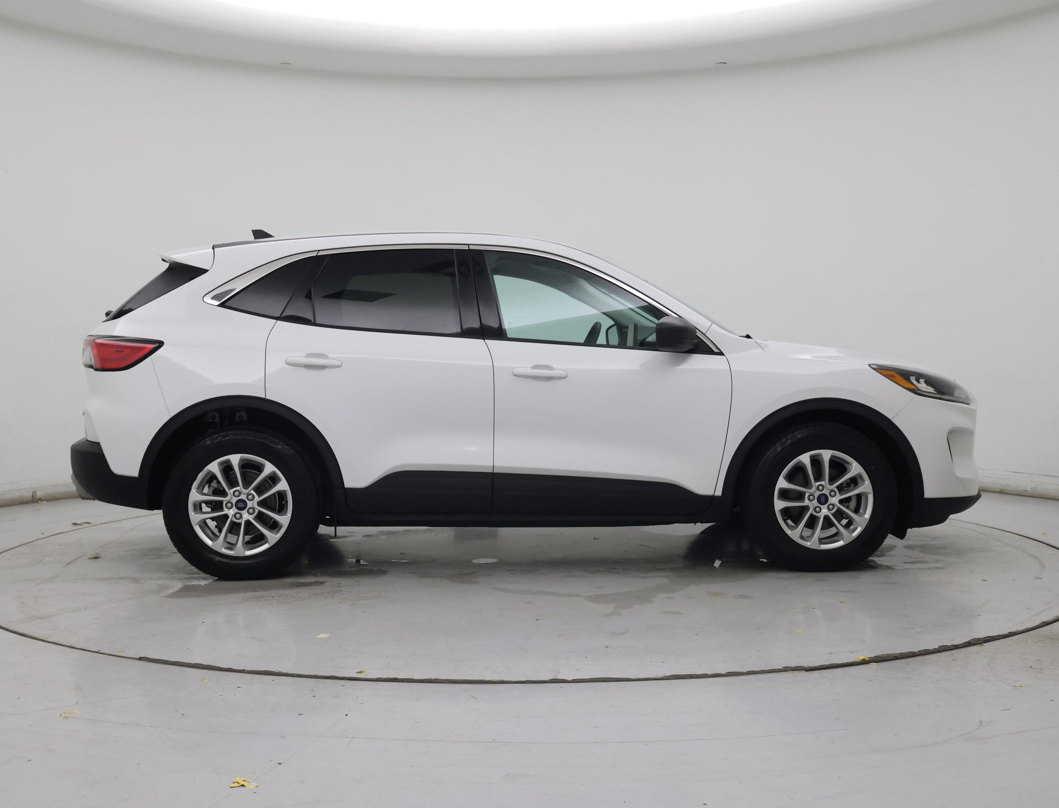 Thumbnail: 2022 Ford Escape - 7