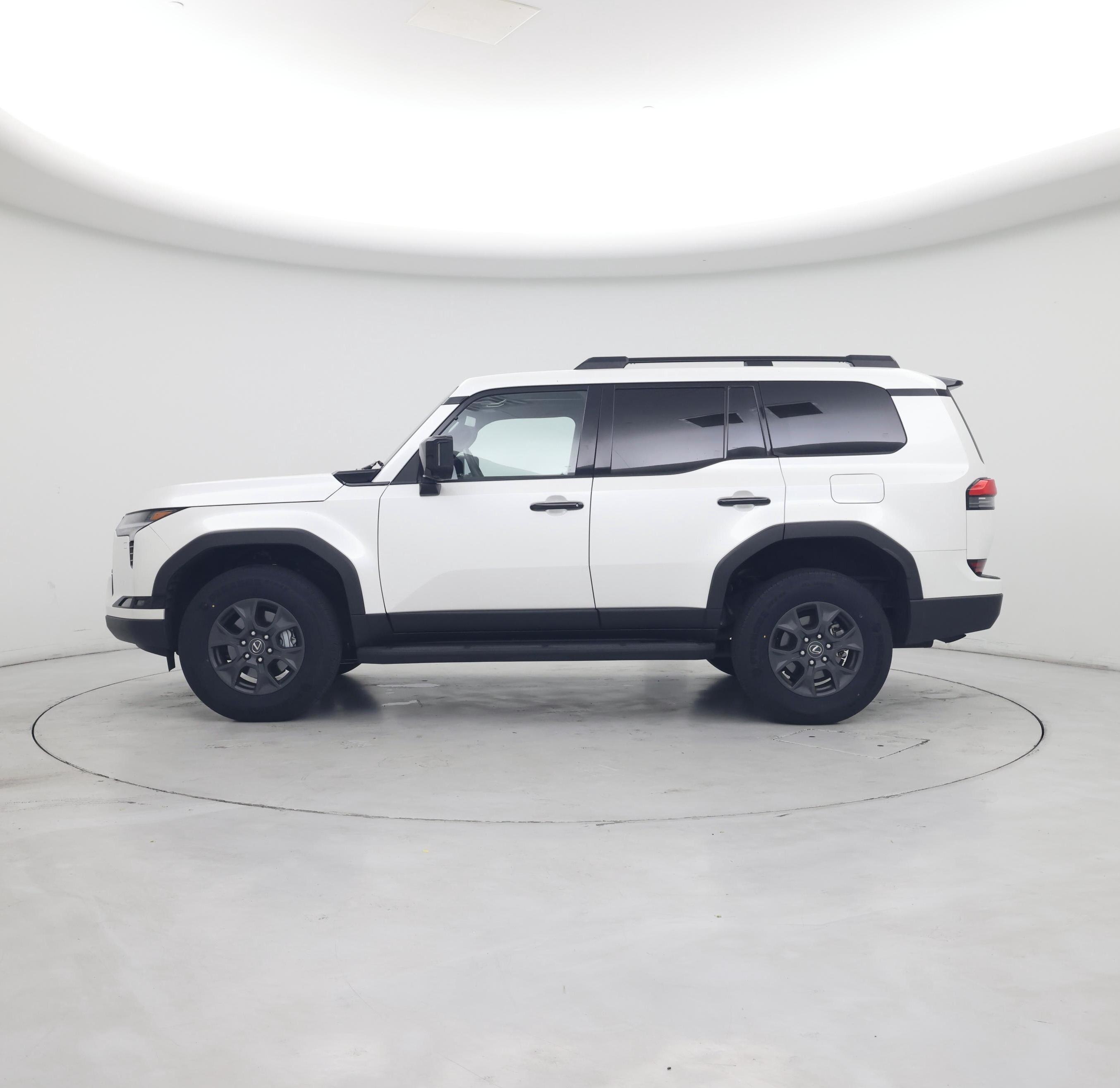 Thumbnail: 2024 Lexus GX - 3