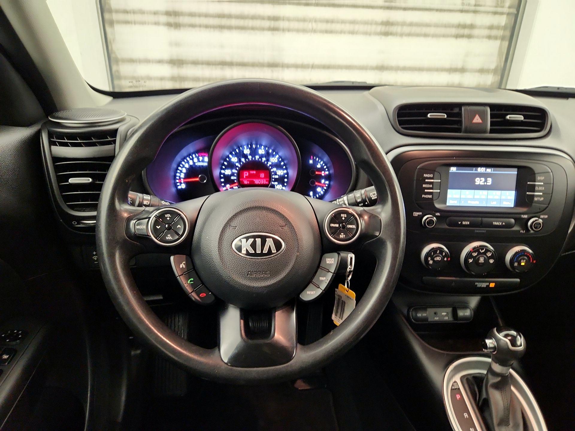 Thumbnail: 2019 Kia Soul - 10
