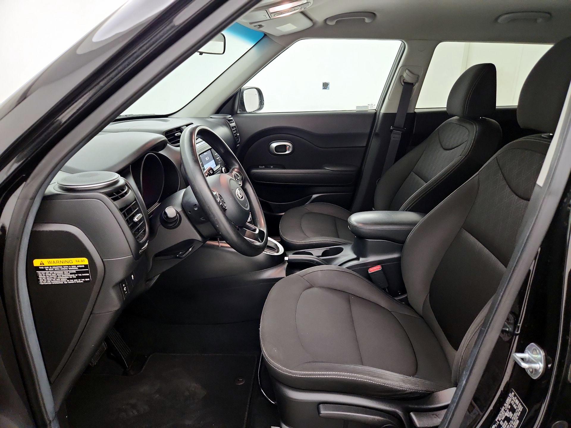 Thumbnail: 2019 Kia Soul - 11