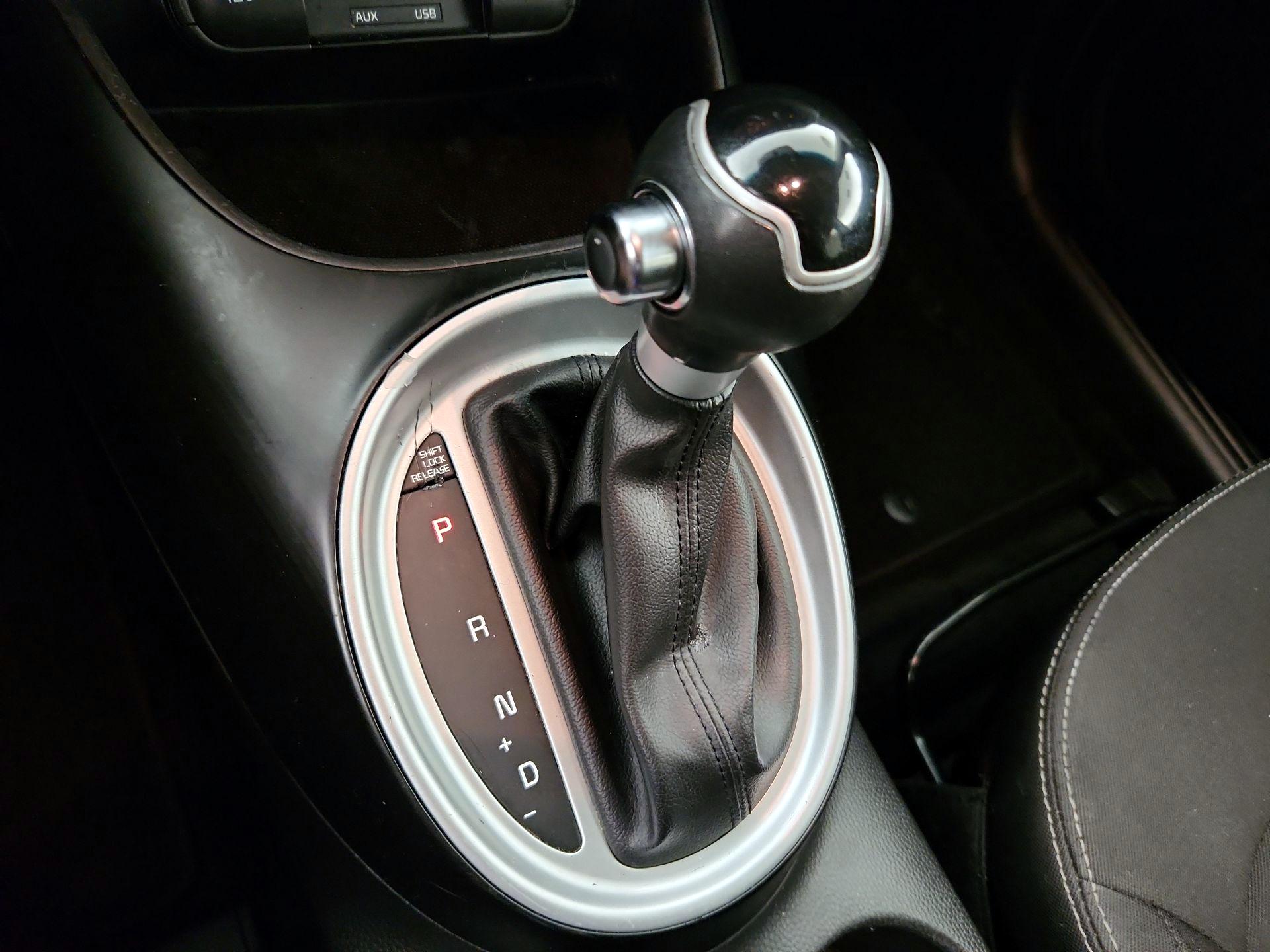 Thumbnail: 2019 Kia Soul - 17