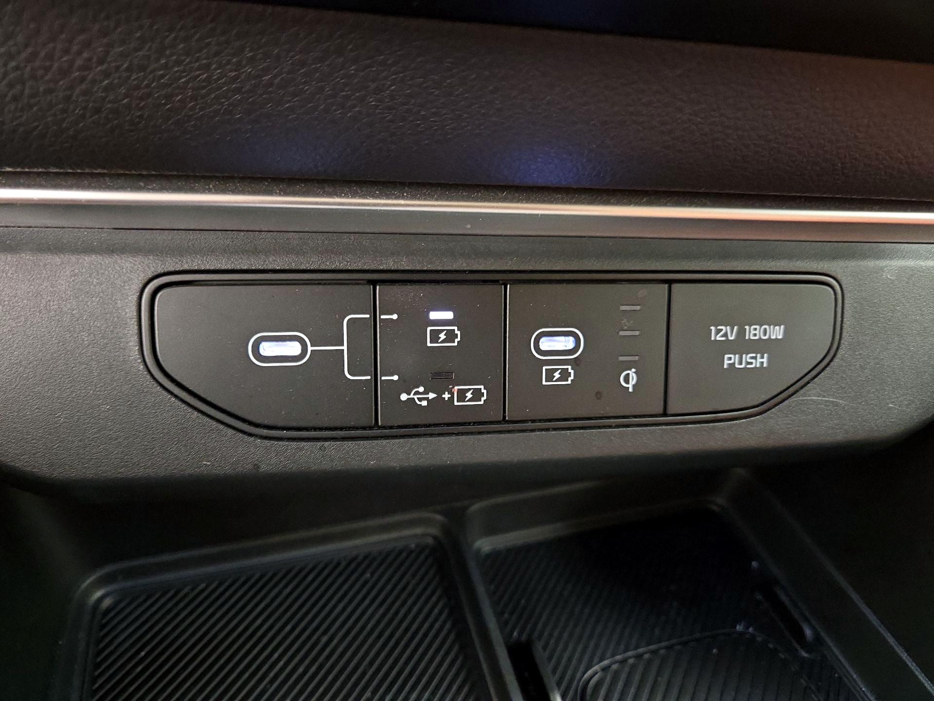 Thumbnail: 2026 Kia Carnival - 19