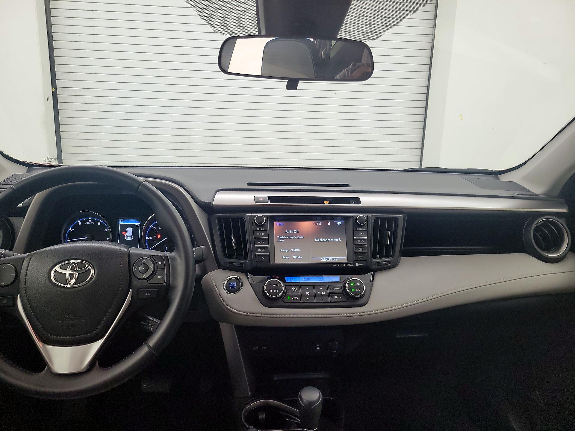 Thumbnail: 2016 Toyota RAV4 - 9