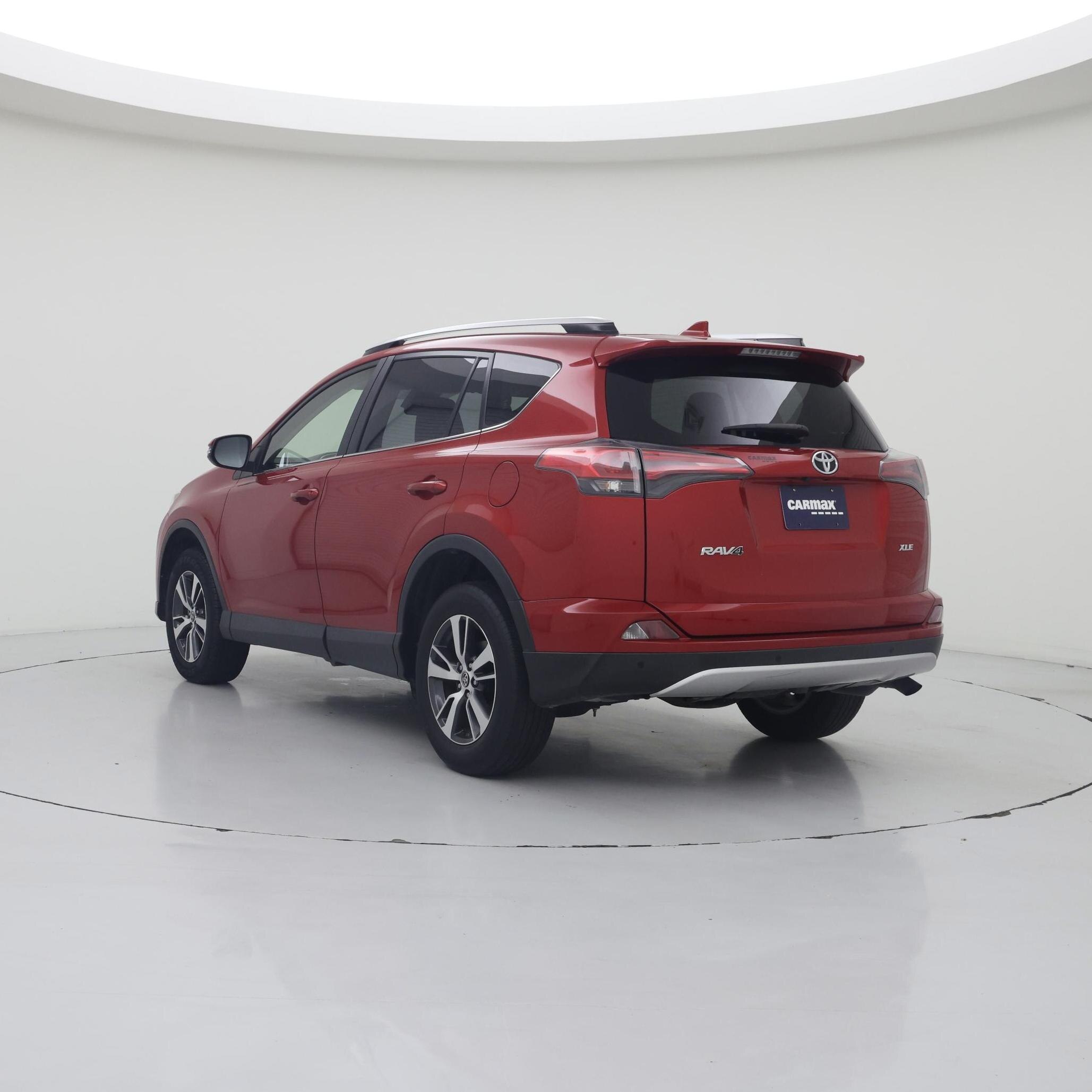 Thumbnail: 2016 Toyota RAV4 - 2