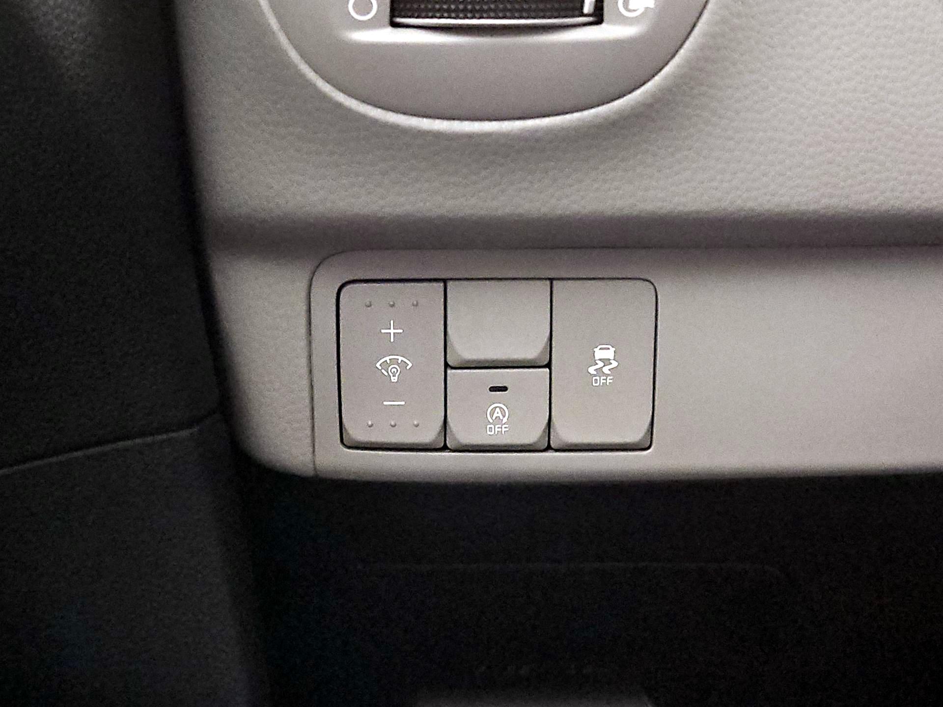 Thumbnail: 2016 Kia Soul - 13