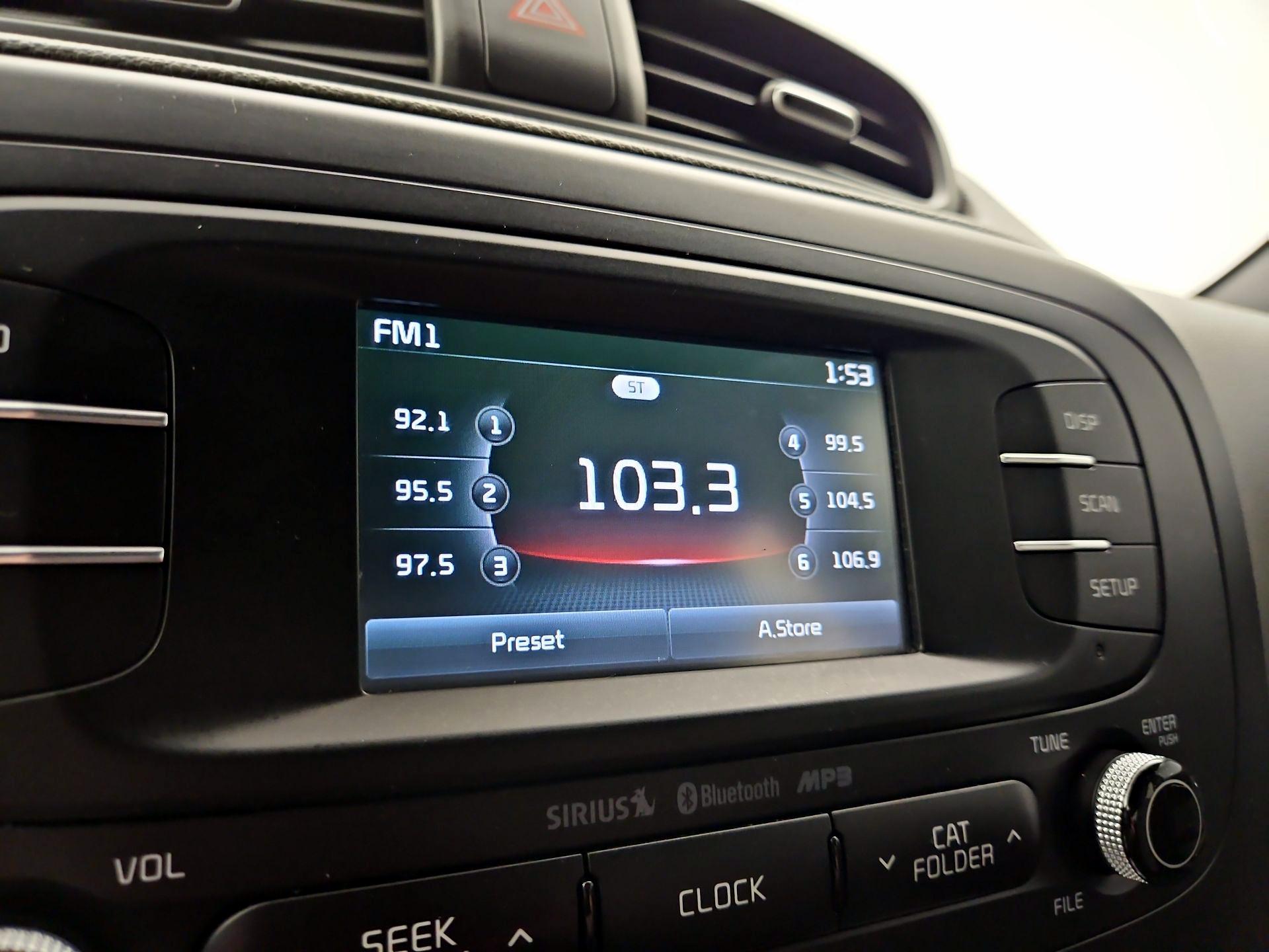 Thumbnail: 2016 Kia Soul - 15