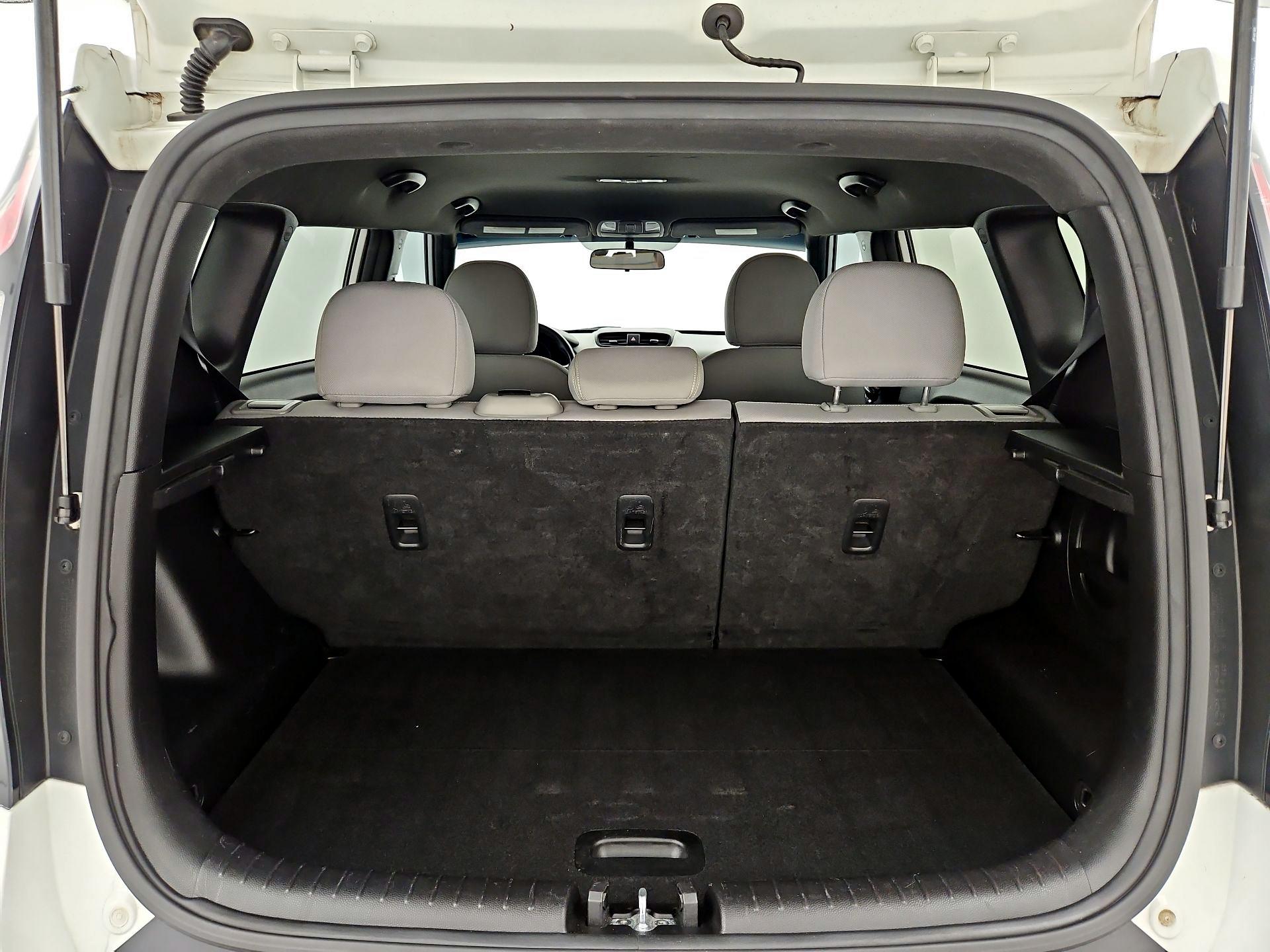 Thumbnail: 2016 Kia Soul - 20