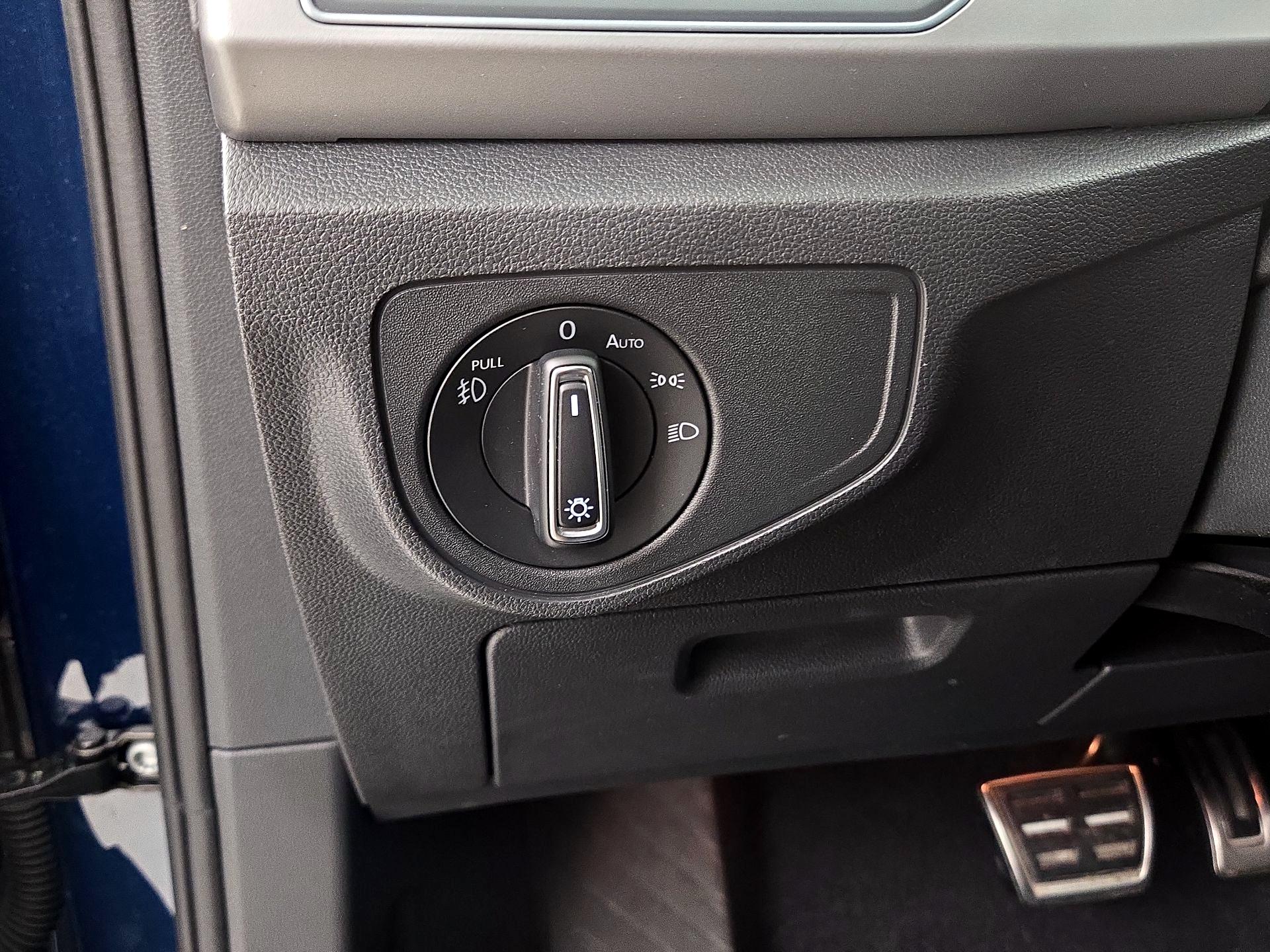 Thumbnail: 2019 Volkswagen Atlas - 13