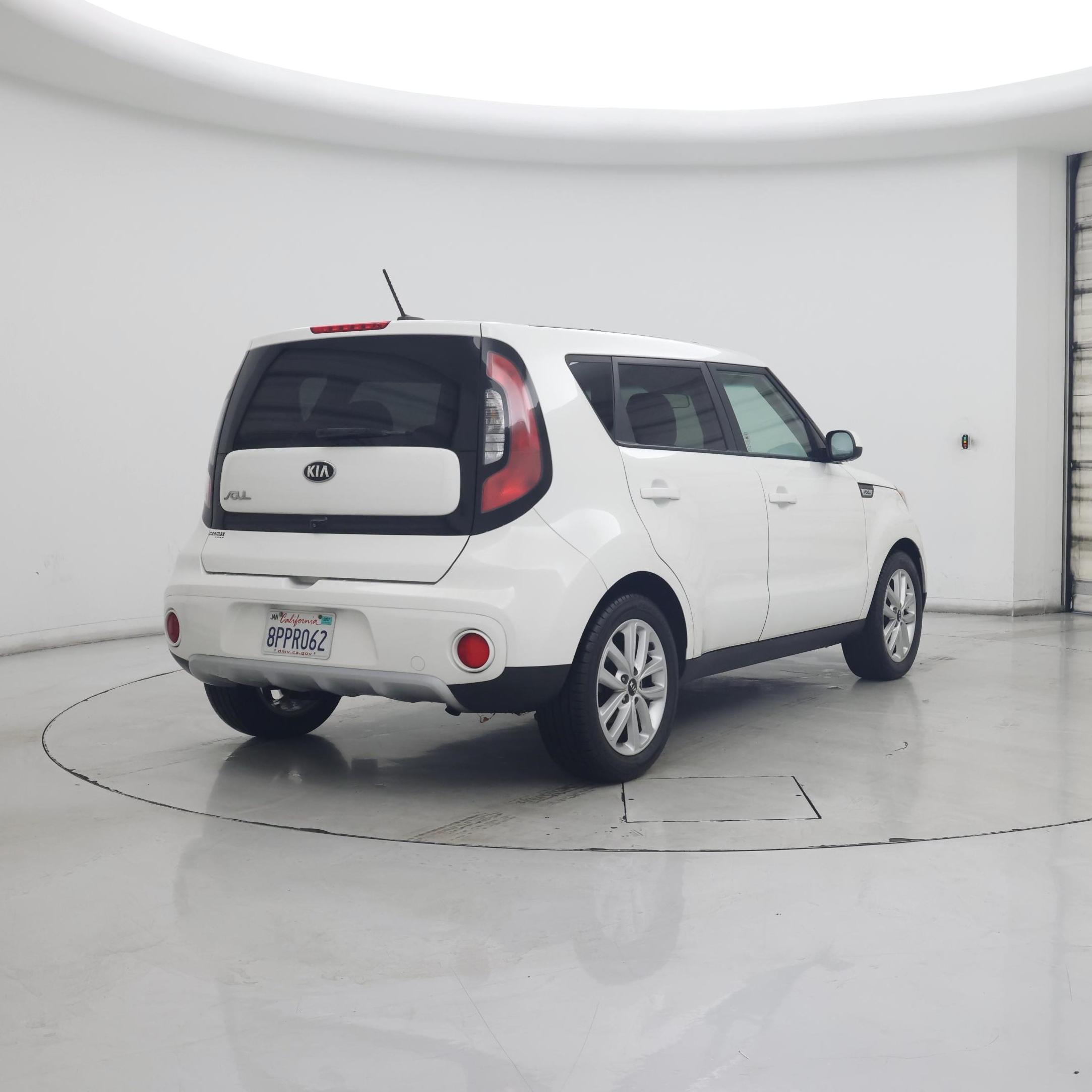 Thumbnail: 2018 Kia Soul - 8
