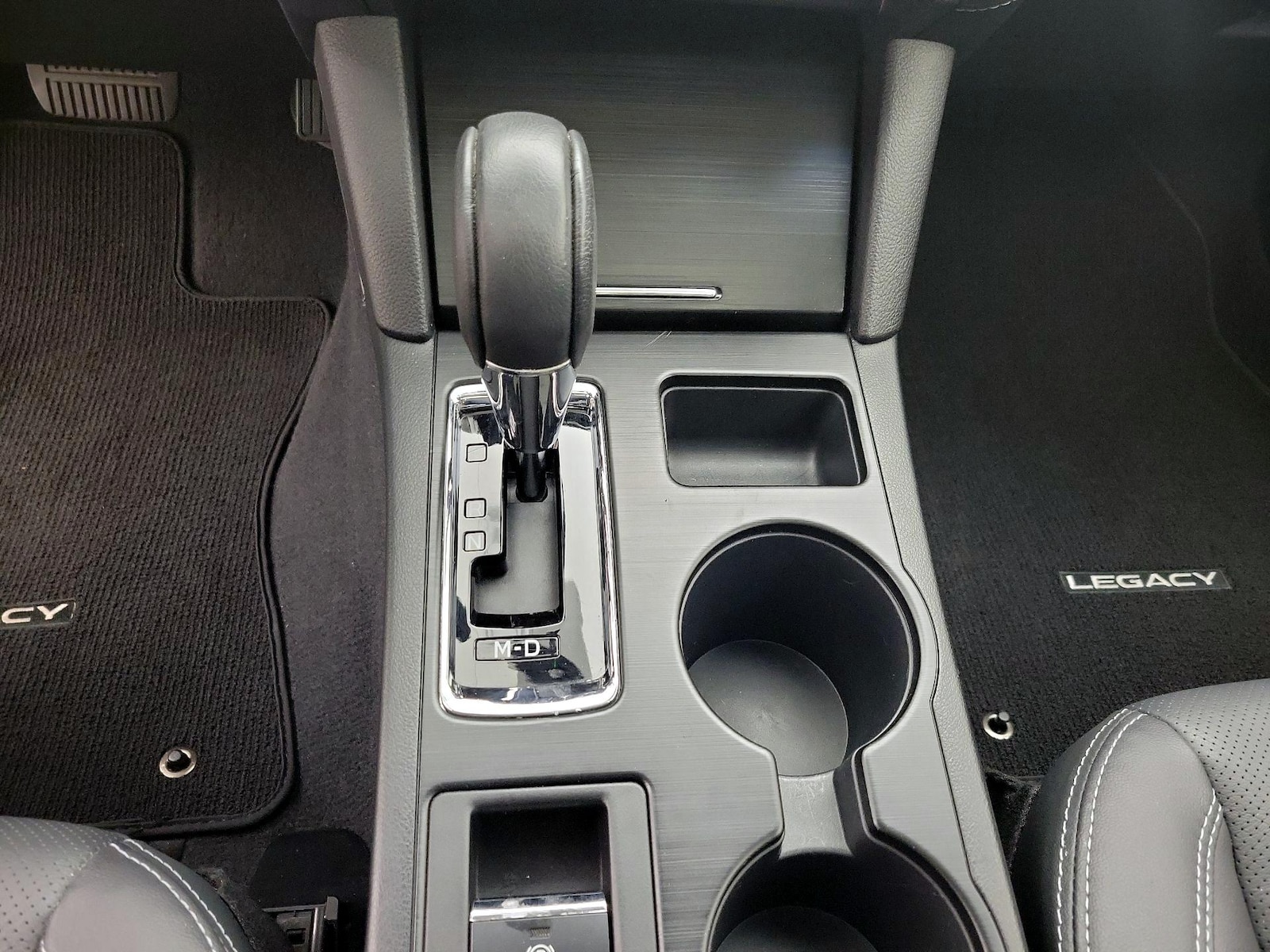 2018 Subaru Legacy Limited - Photo 18