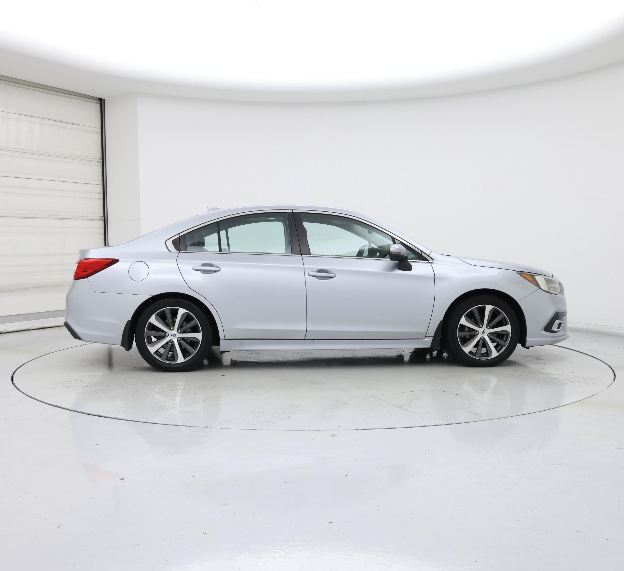 Thumbnail: 2018 Subaru Legacy - 7