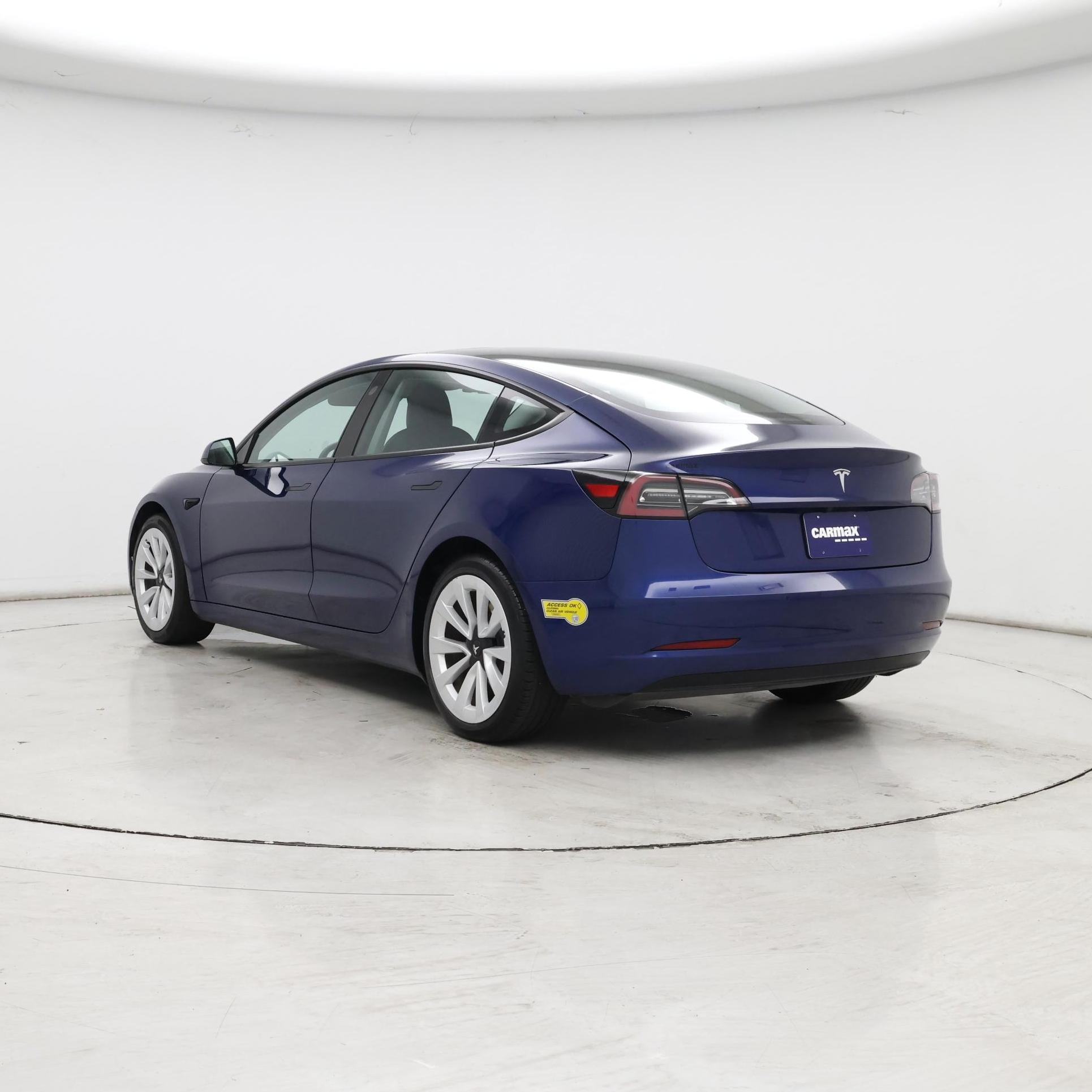 Thumbnail: 2021 Tesla Model 3 - 2