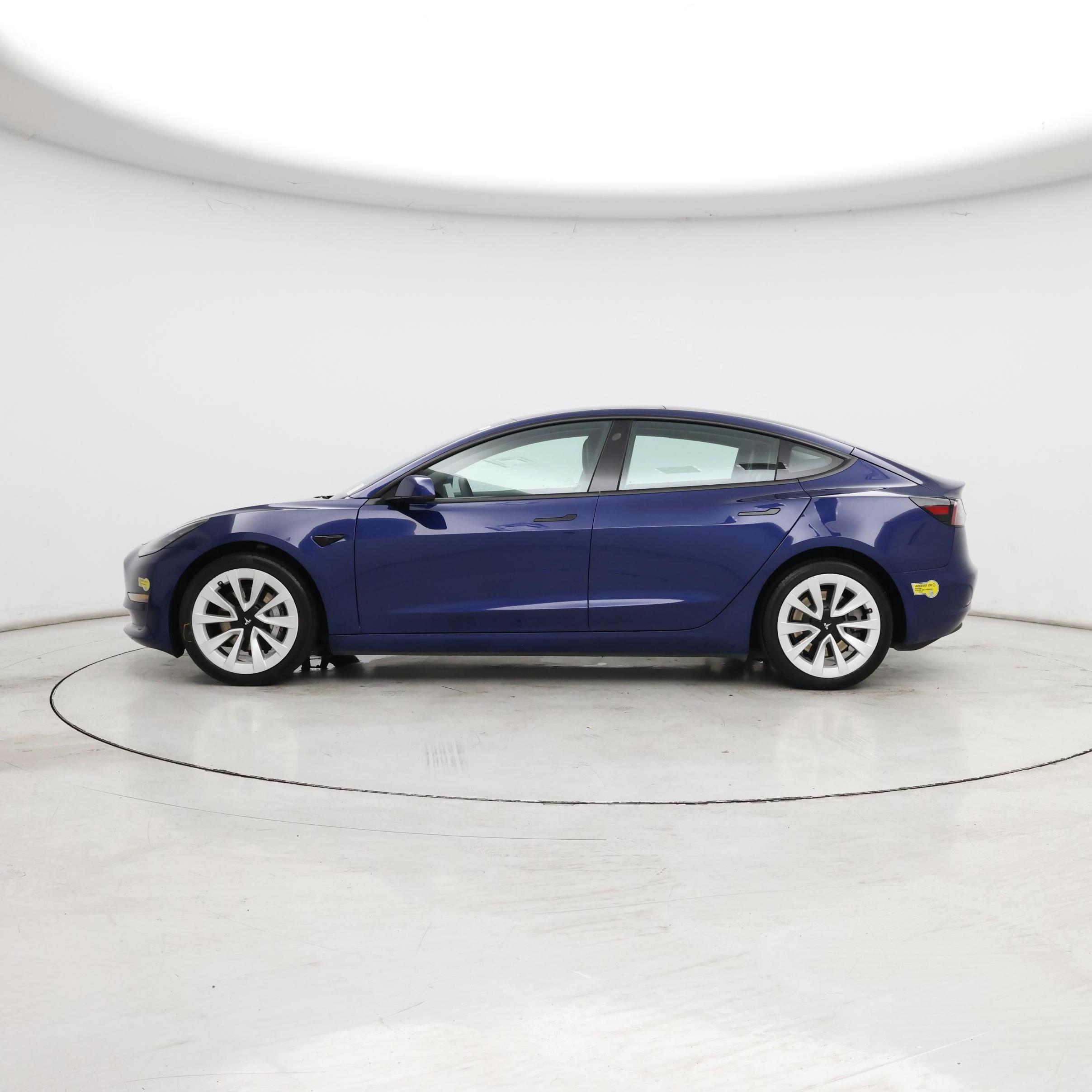 Thumbnail: 2021 Tesla Model 3 - 3