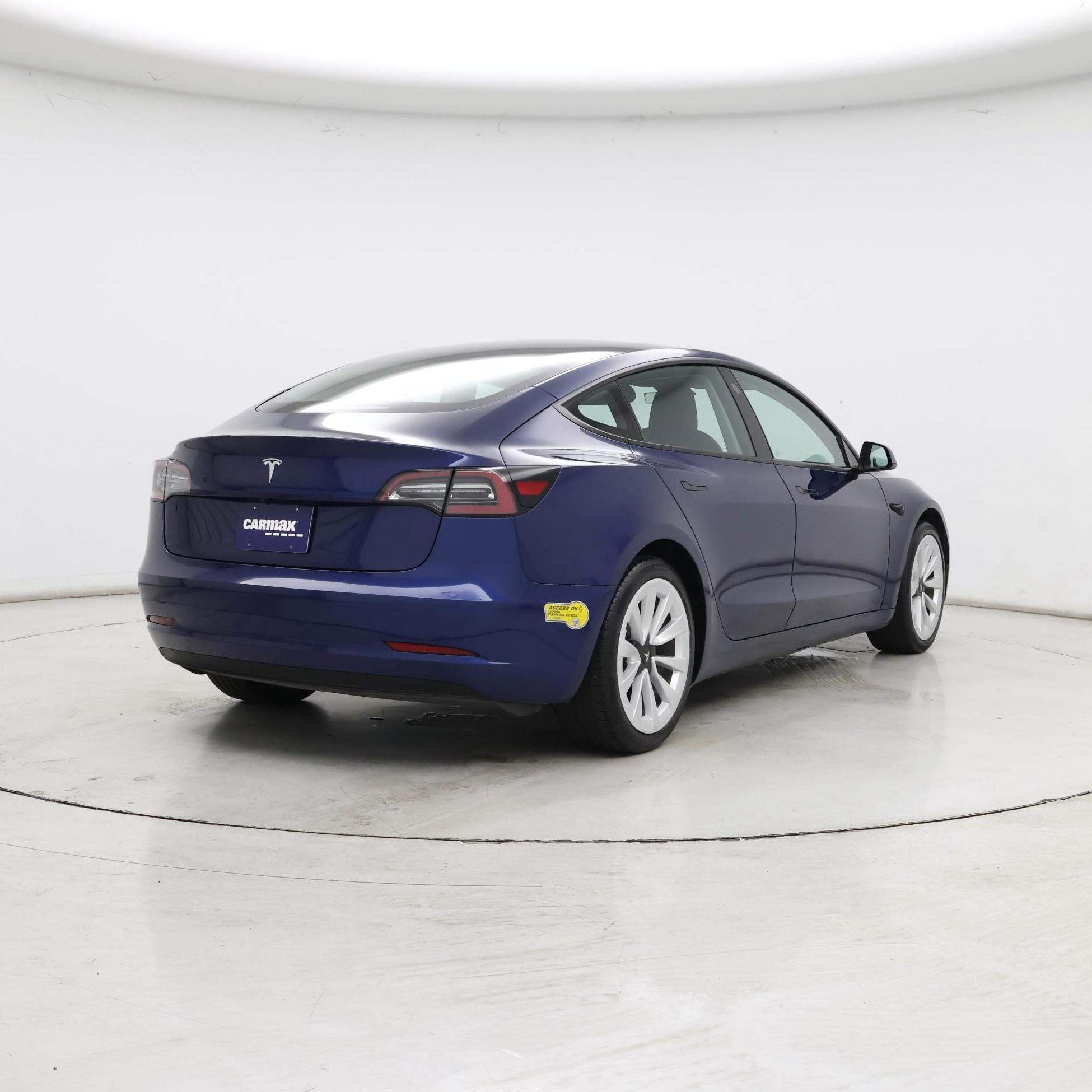 Thumbnail: 2021 Tesla Model 3 - 8