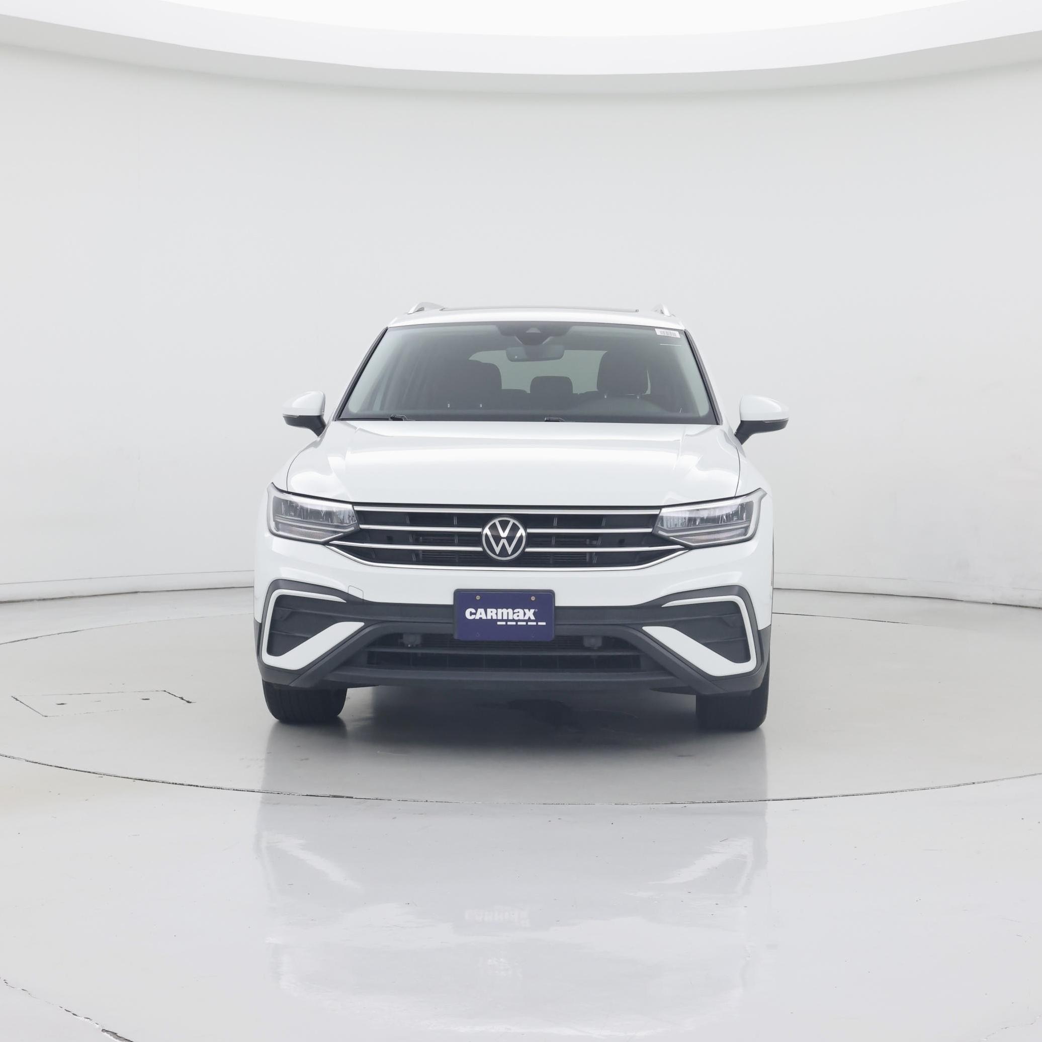 Thumbnail: 2022 Volkswagen Tiguan - 5