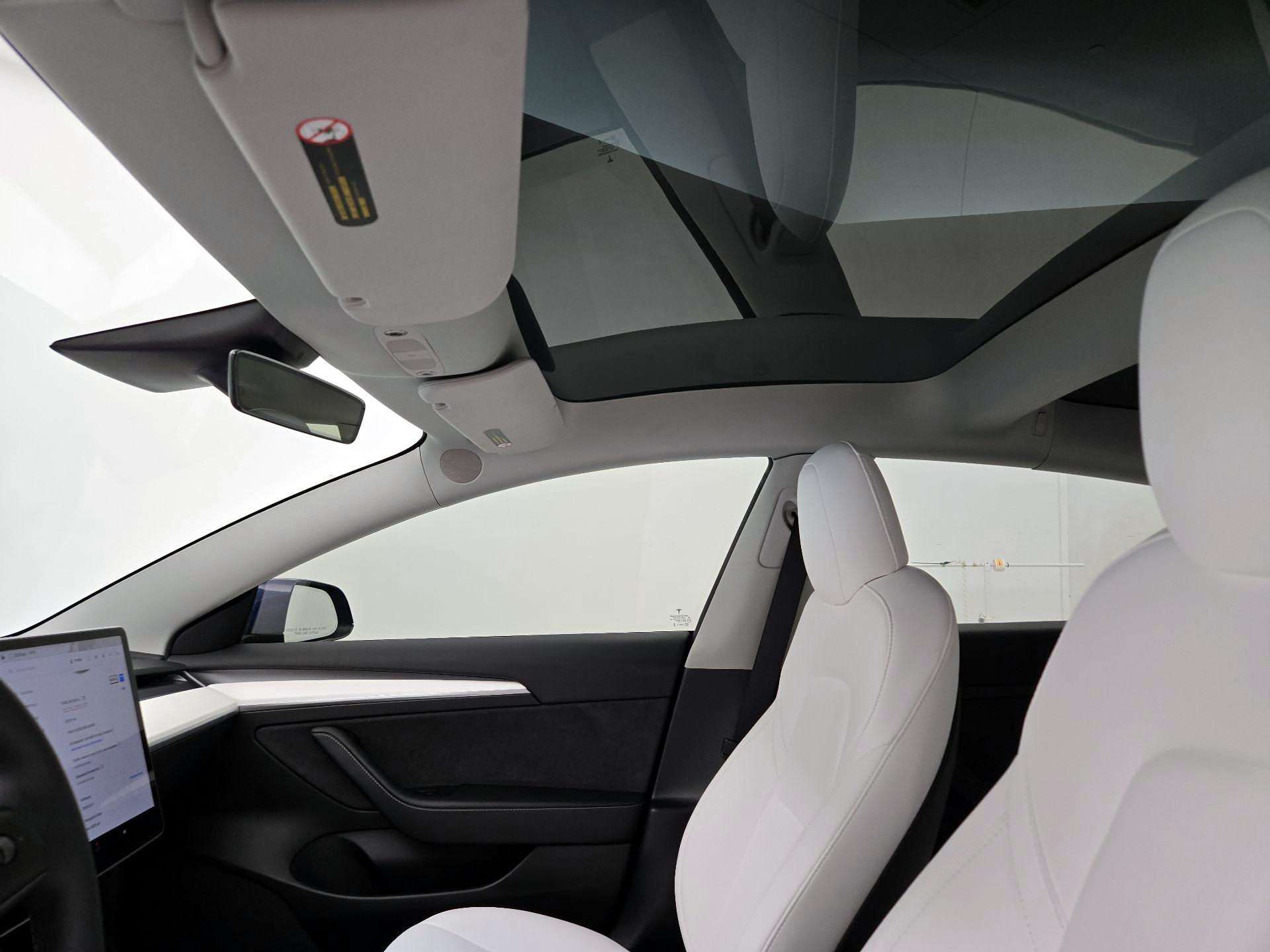 Thumbnail: 2022 Tesla Model 3 - 20