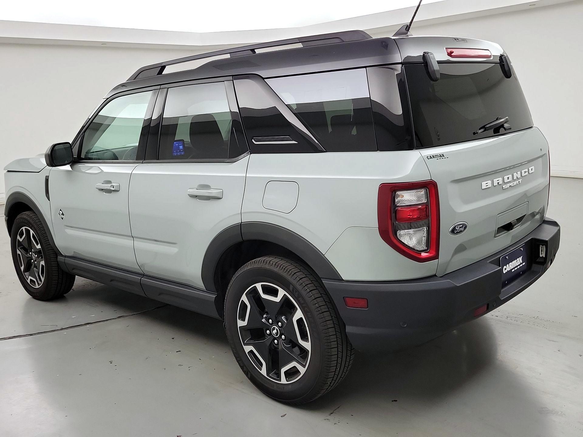 Thumbnail: 2021 Ford Bronco Sport - 7