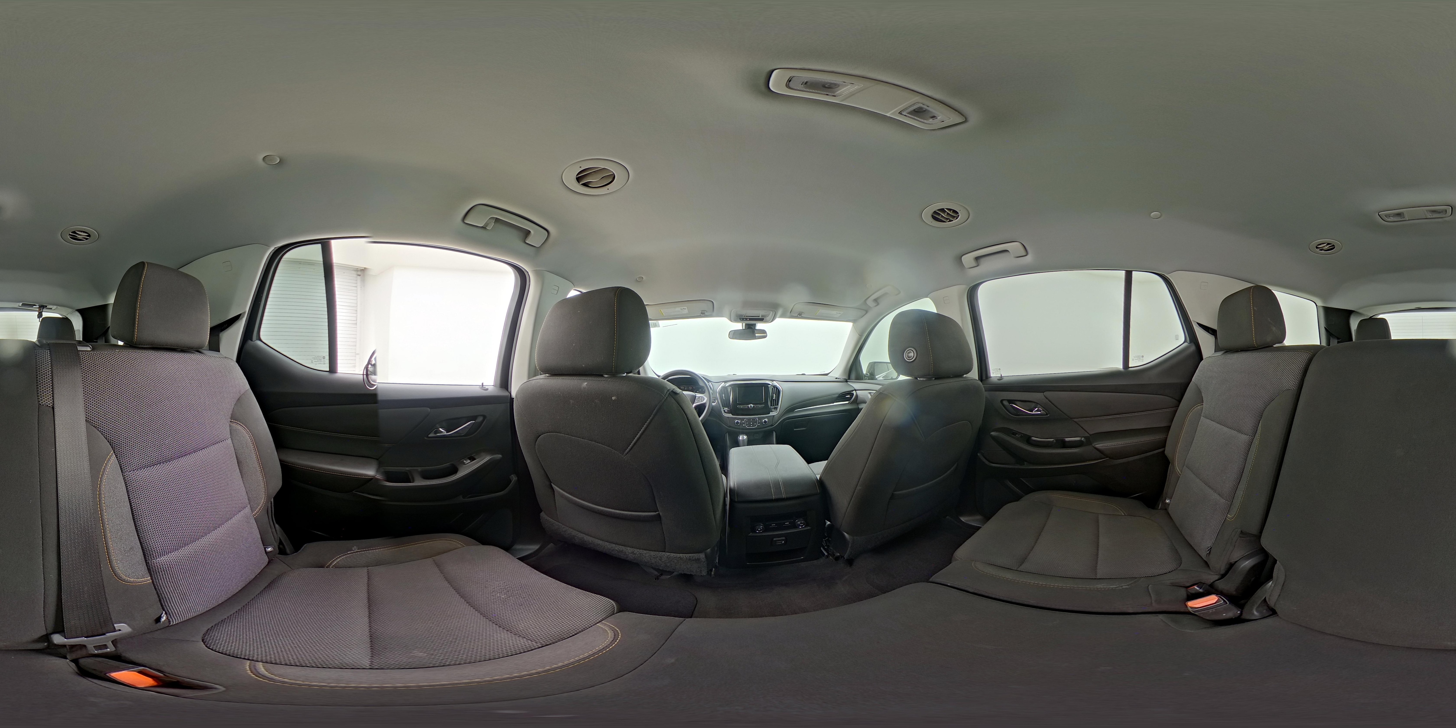 2020 Chevrolet Traverse LS - Photo 26
