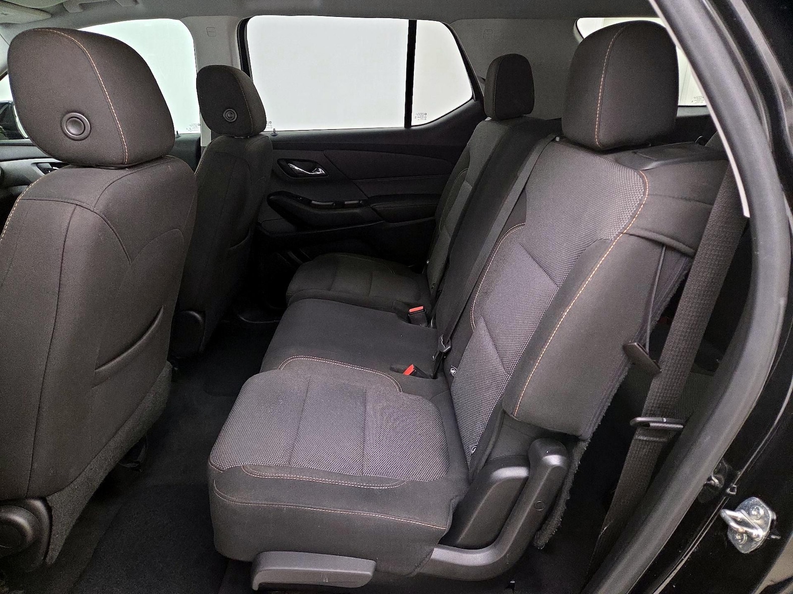 2020 Chevrolet Traverse LS - Photo 20