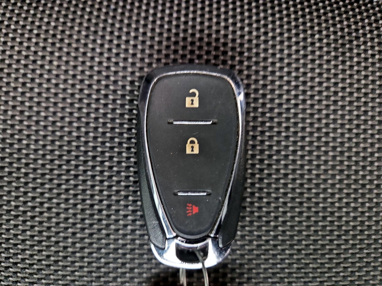 2020 Chevrolet Traverse LS - Photo 24