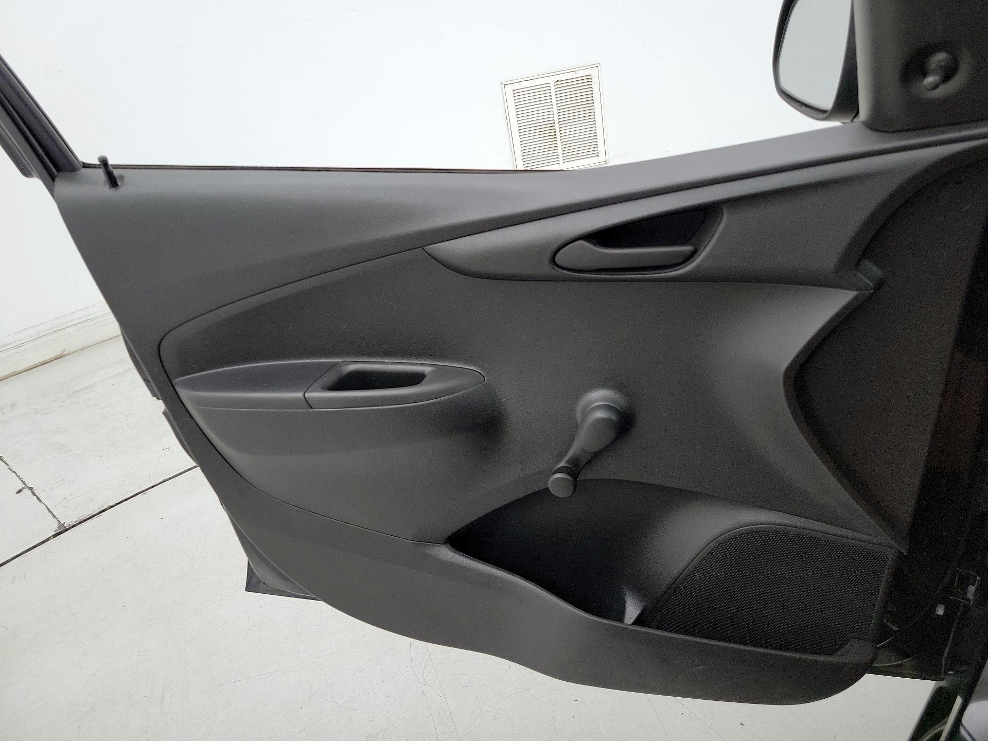 Thumbnail: 2019 Chevrolet Spark - 12