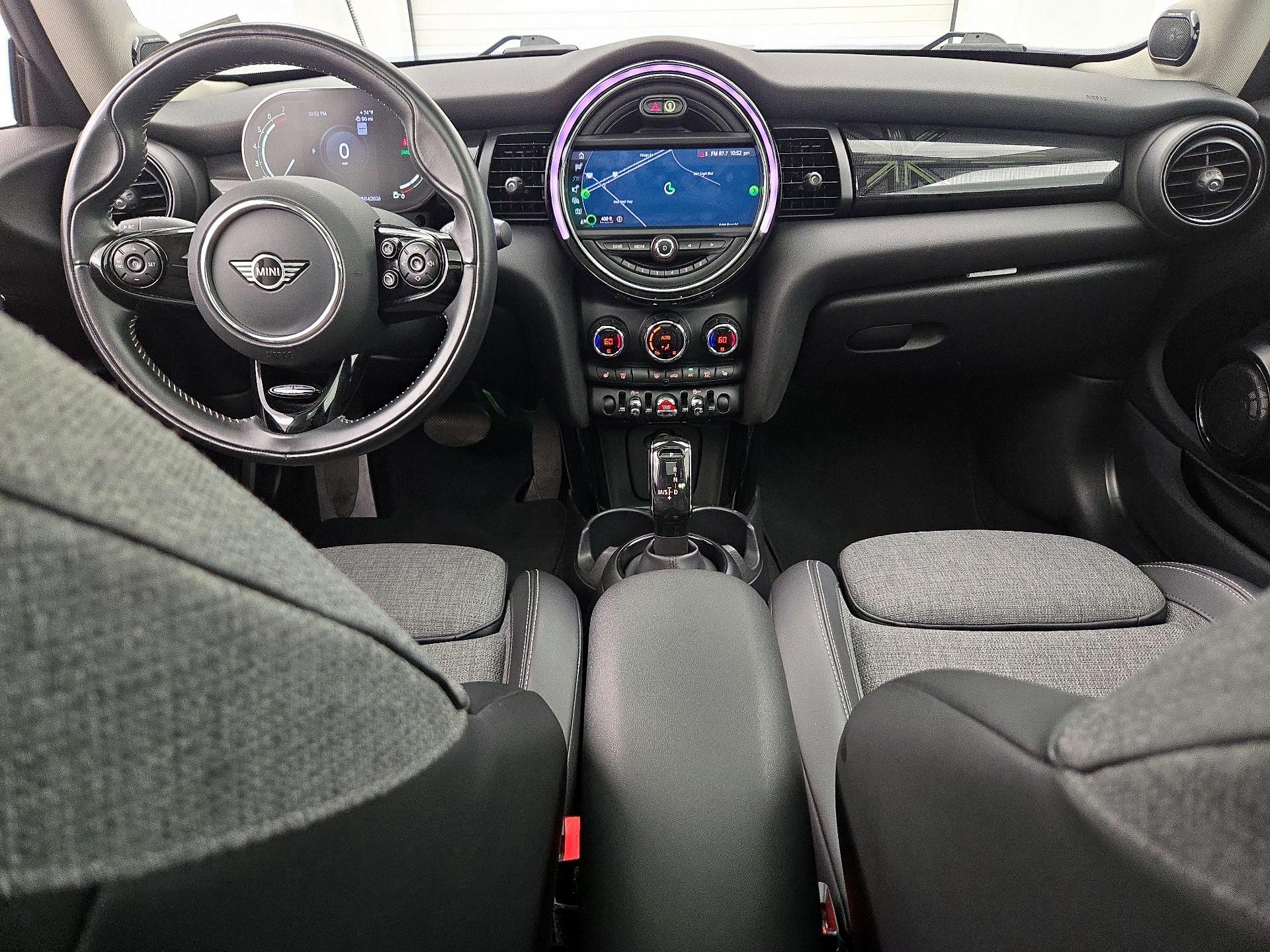 Thumbnail: 2021 MINI Cooper Hardtop - 9