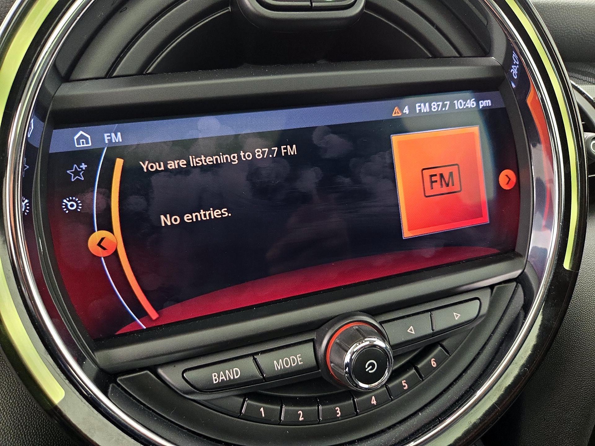 Thumbnail: 2021 MINI Cooper Hardtop - 16