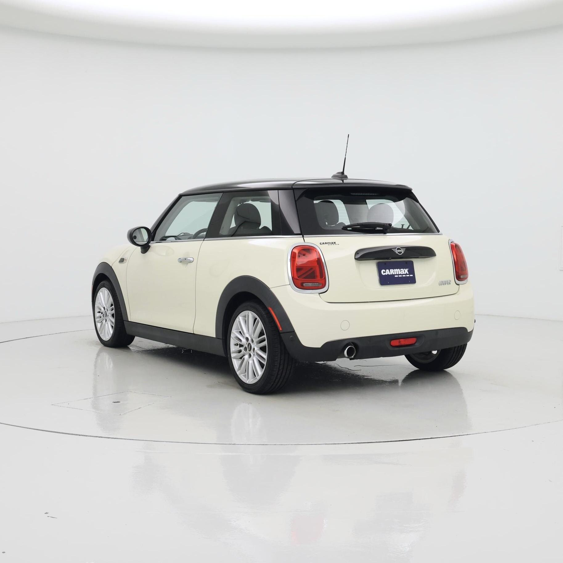 Thumbnail: 2021 MINI Cooper Hardtop - 2