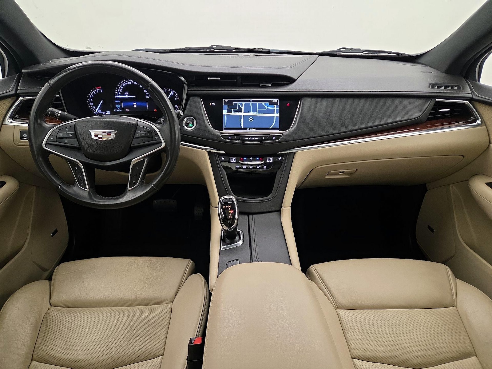 2017 Cadillac XT5 Luxury - Photo 10