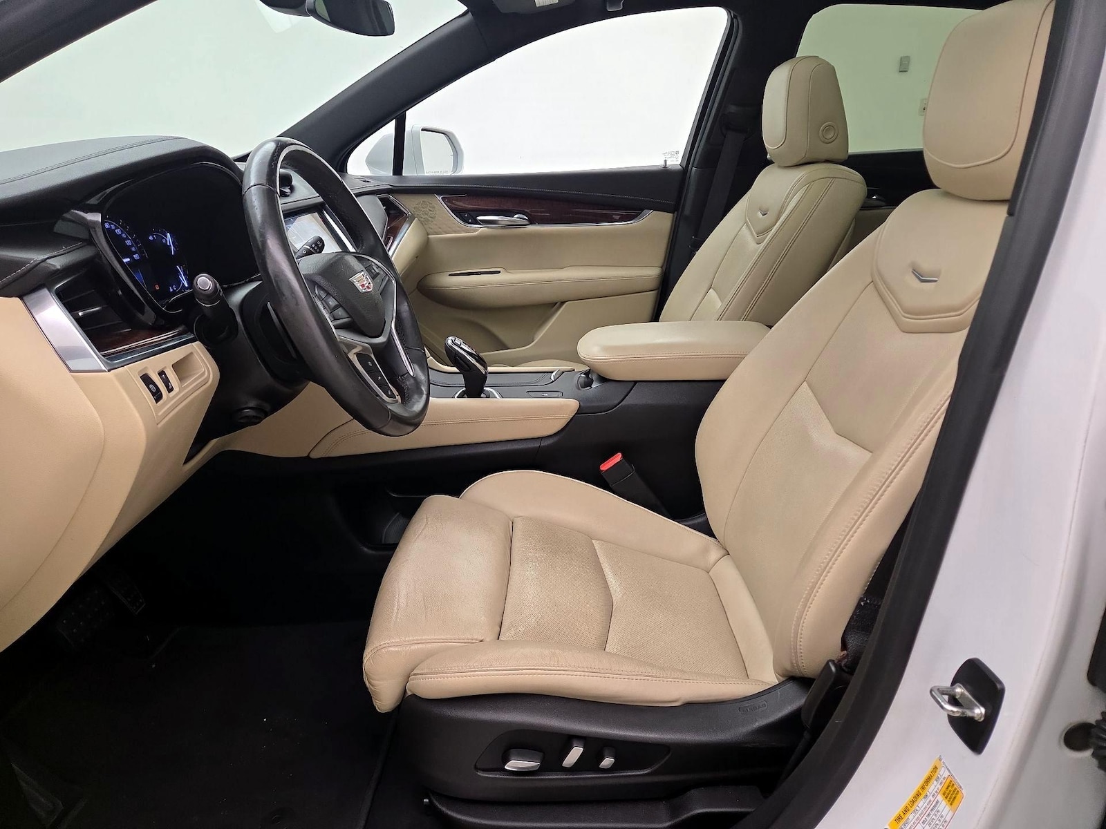 2017 Cadillac XT5 Luxury - Photo 12