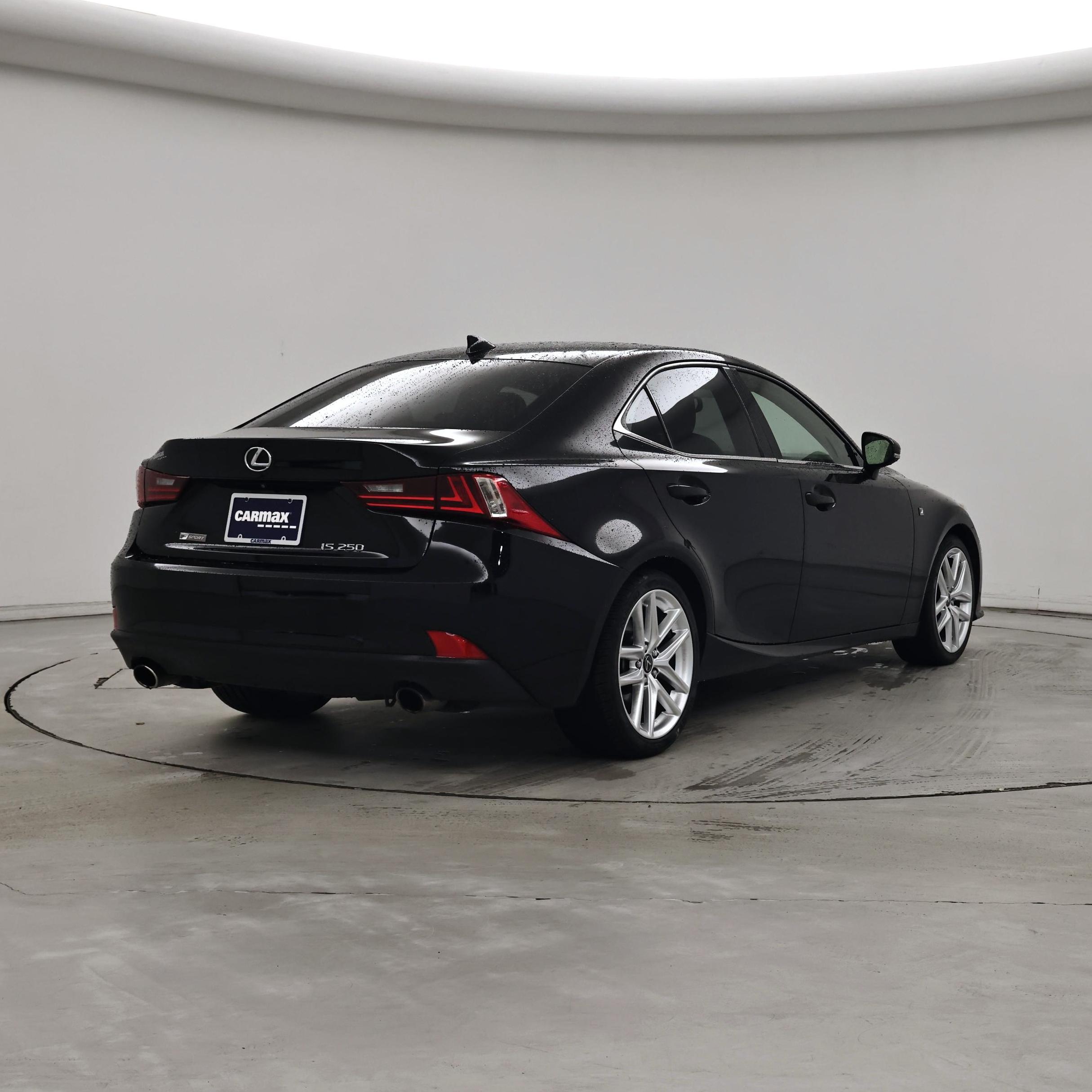 Thumbnail: 2015 Lexus IS - 8