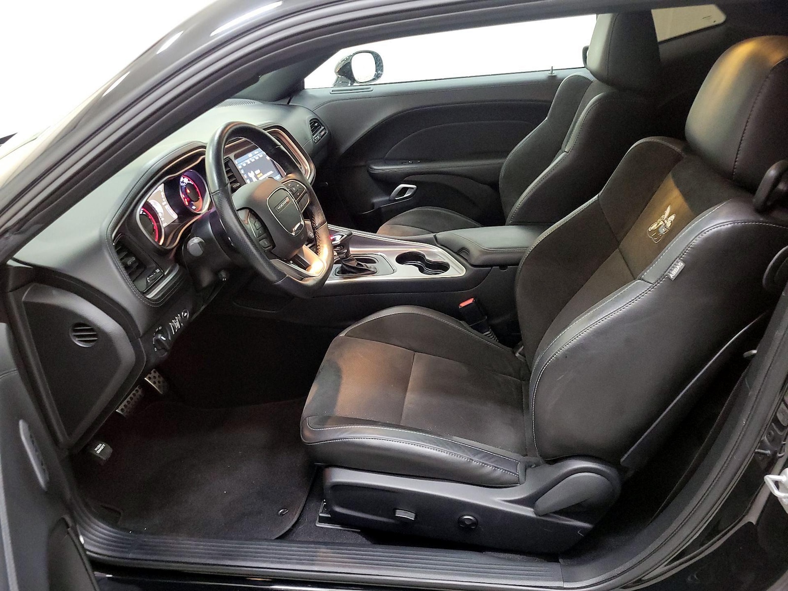 2021 Dodge Challenger R/T - Photo 12