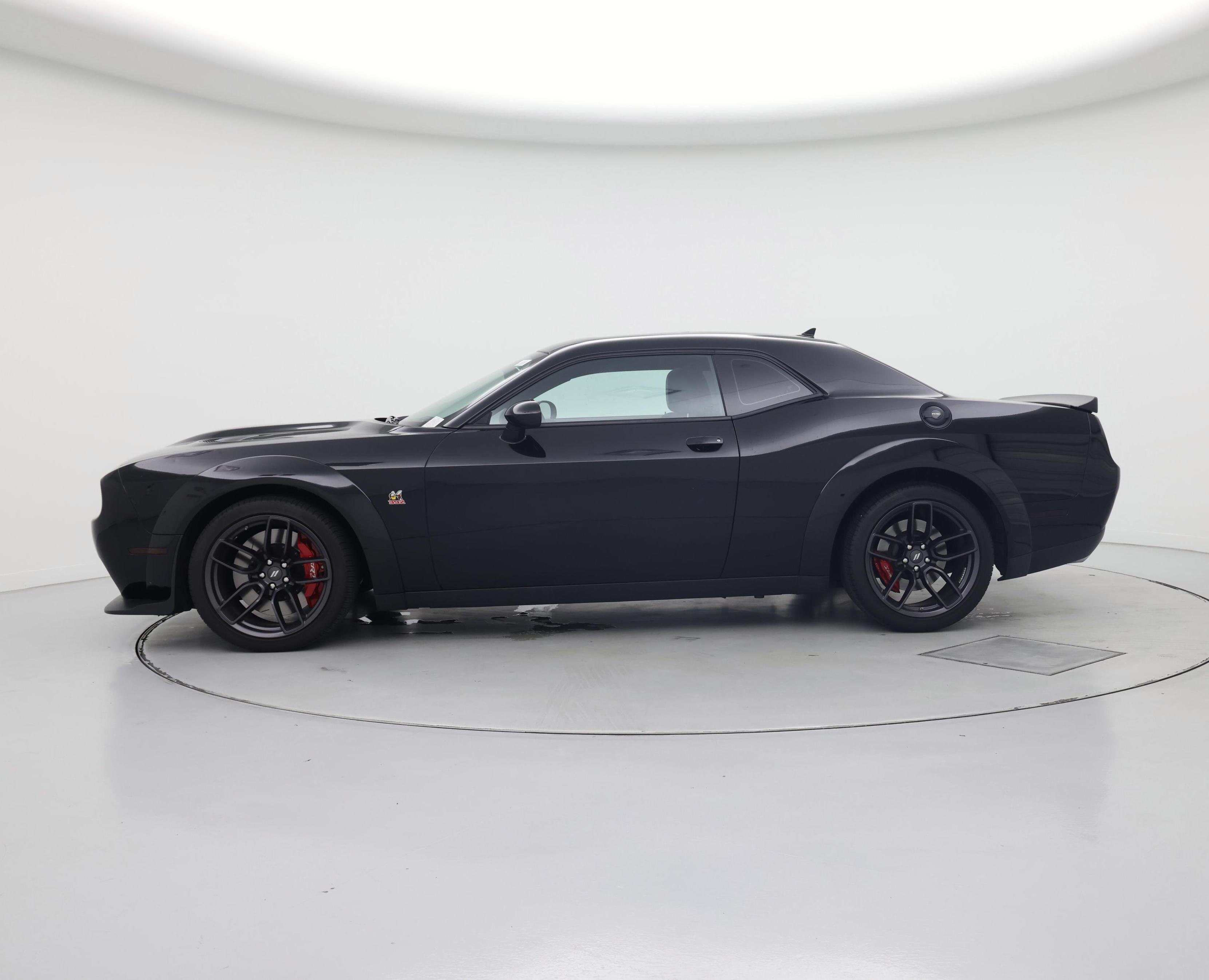 Thumbnail: 2021 Dodge Challenger - 3