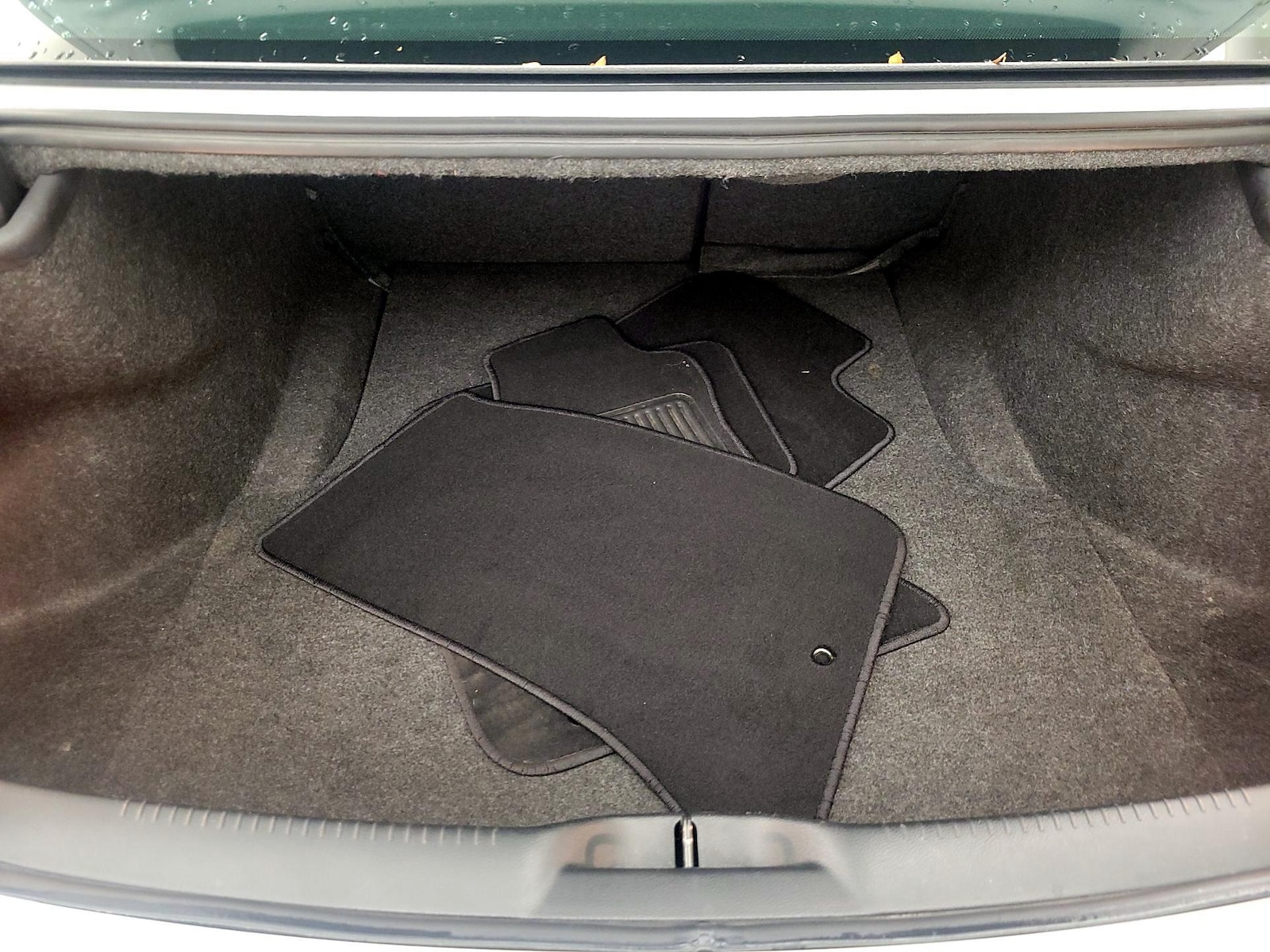 2019 Chrysler 300 Touring - Photo 21