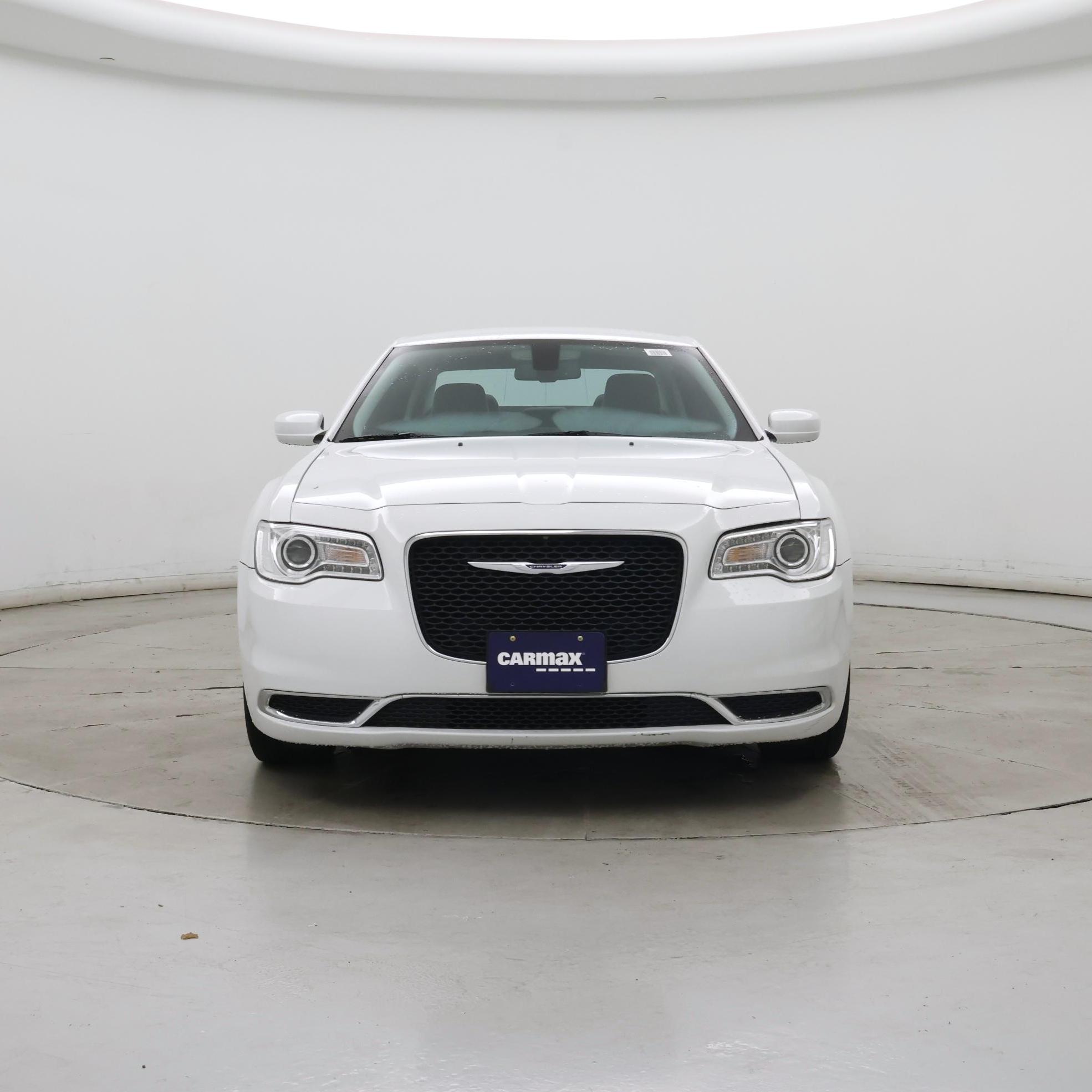 Thumbnail: 2019 Chrysler 300 - 5