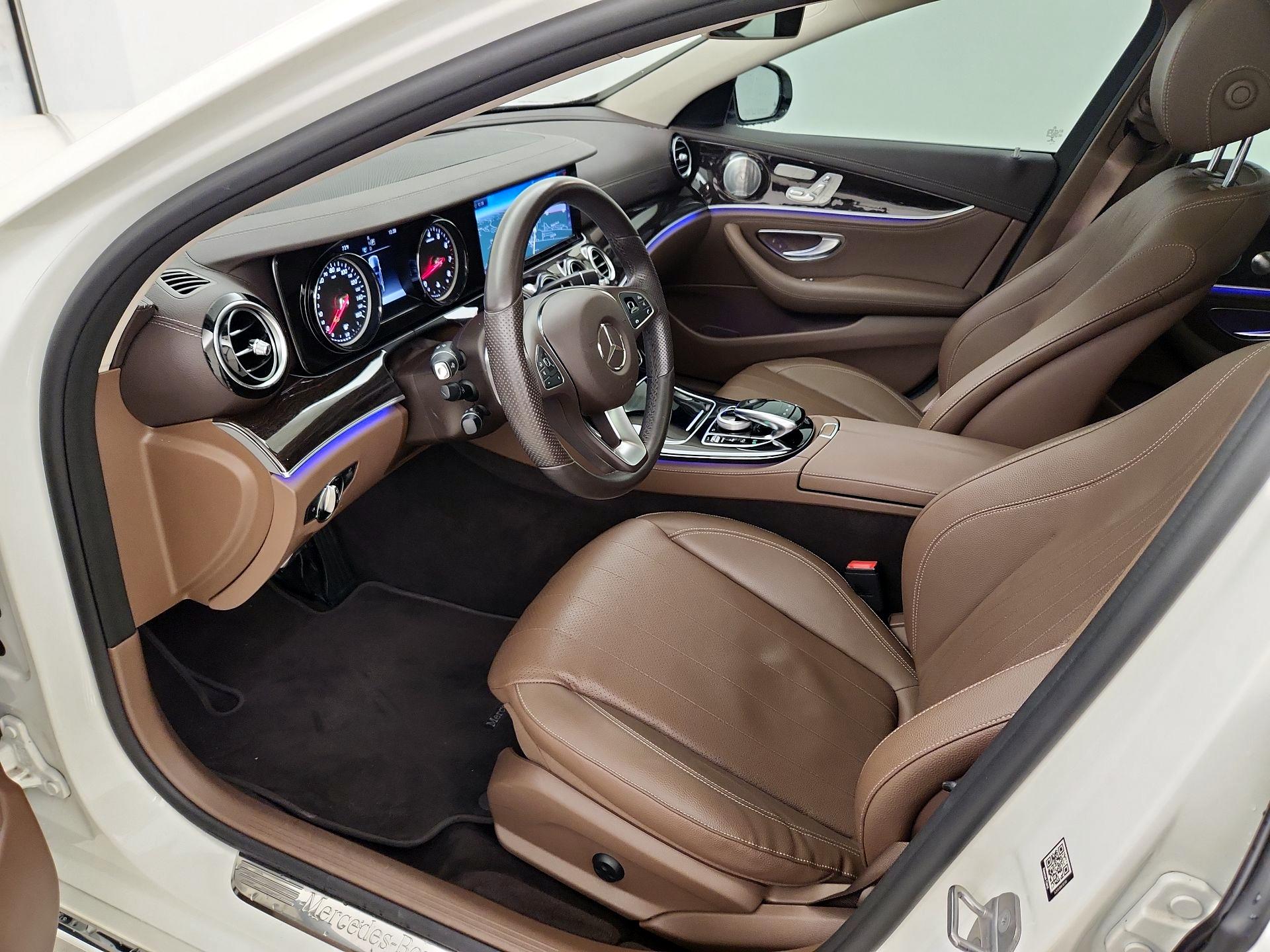 Thumbnail: 2017 Mercedes-Benz E-Class - 11