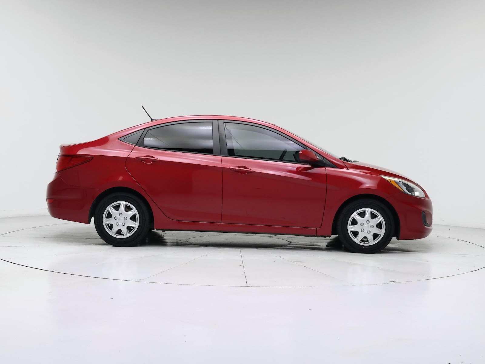 2016 Hyundai Accent SE - Photo 8